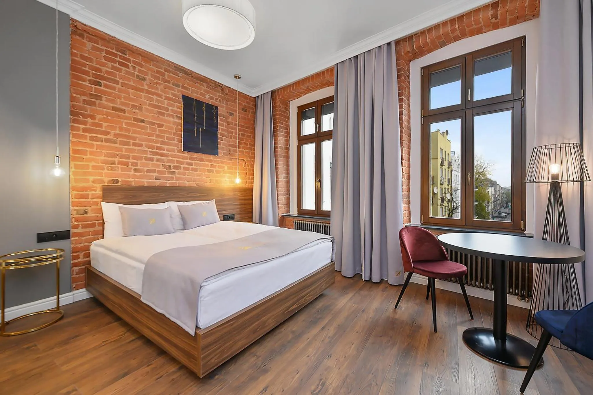Photo of the whole room, Bed in Aparthotel Krzywa Kamienica