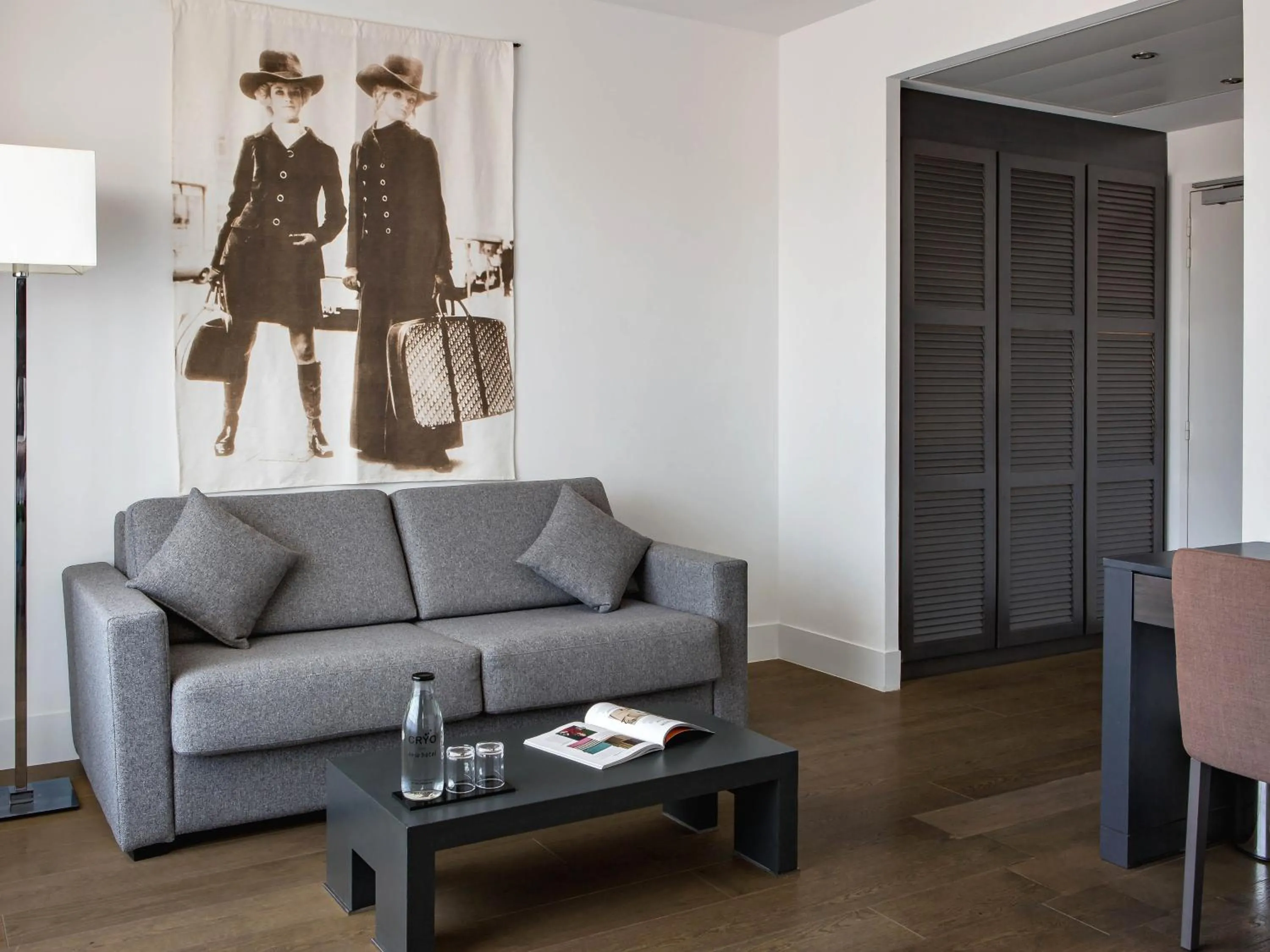 Bedroom in New Hotel of Marseille - Vieux Port