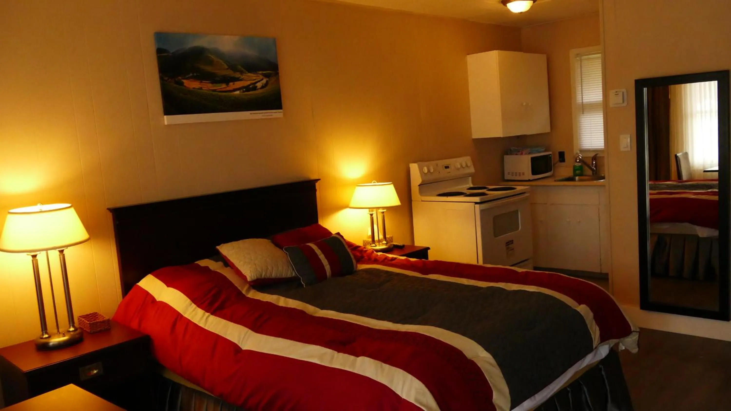 Bed in The White Horse Motel