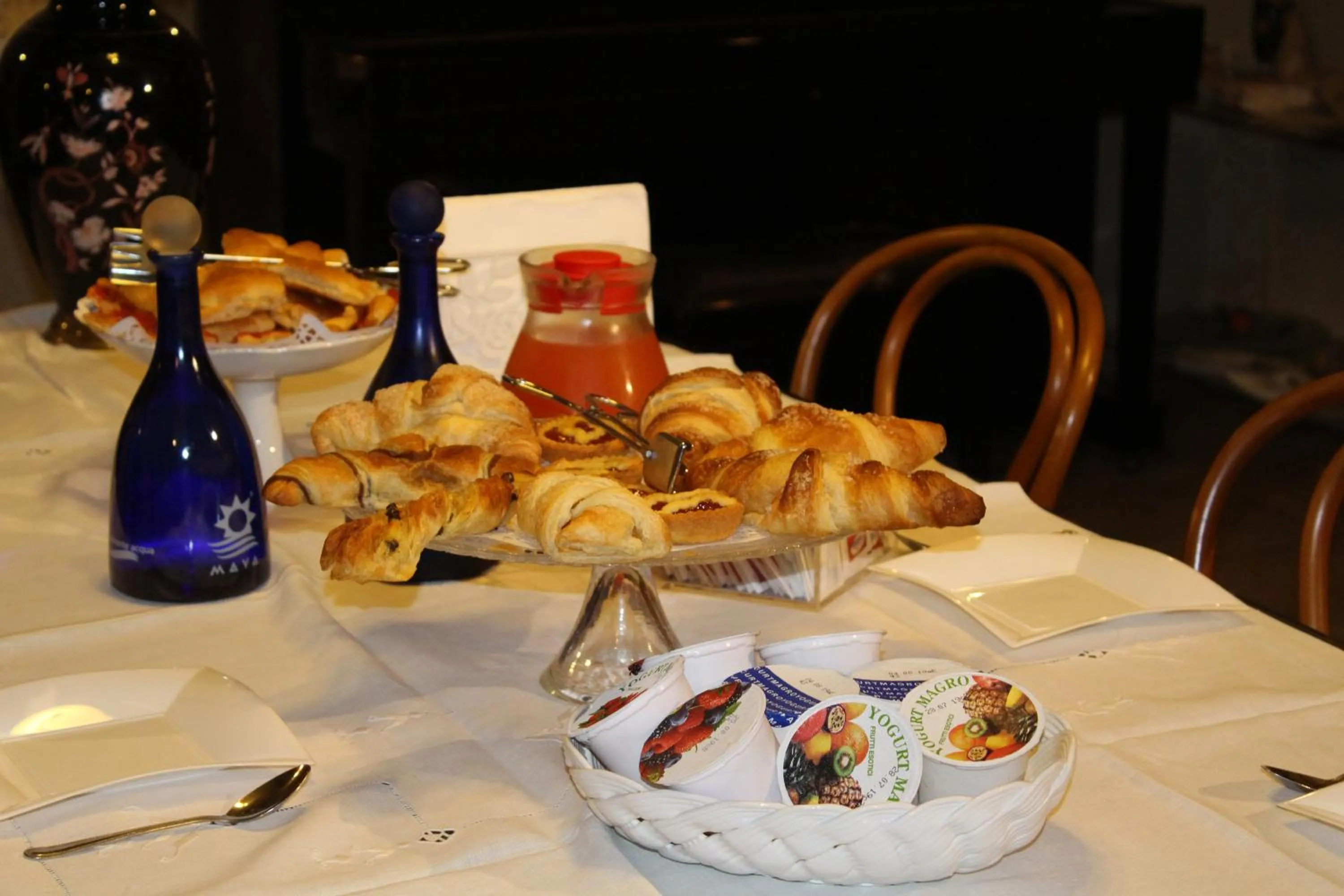 Breakfast in La Trunera Guest House