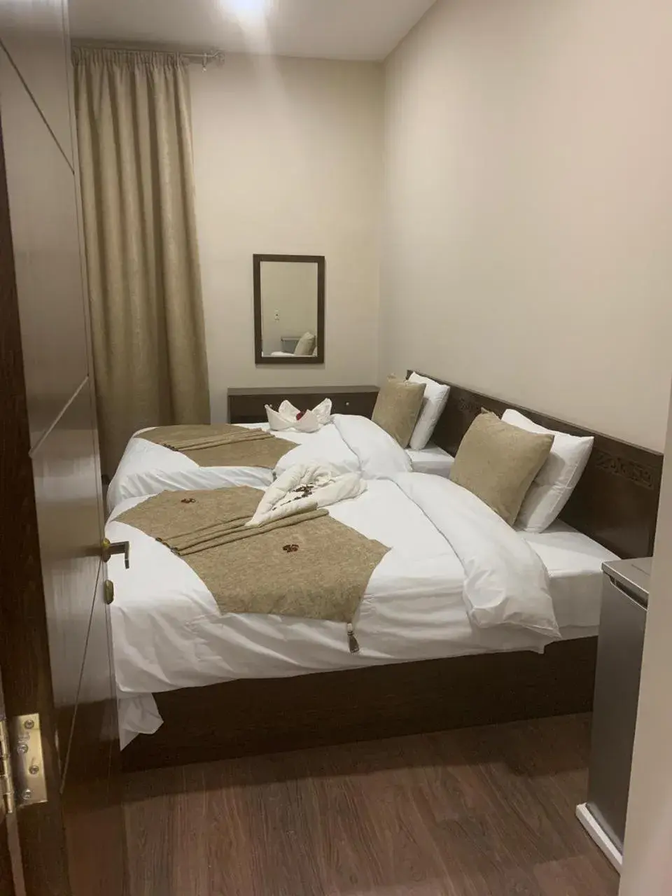 Family Suite in Miramar Talaat Harb Square Family Suite in Miramar Talaat Harb Square