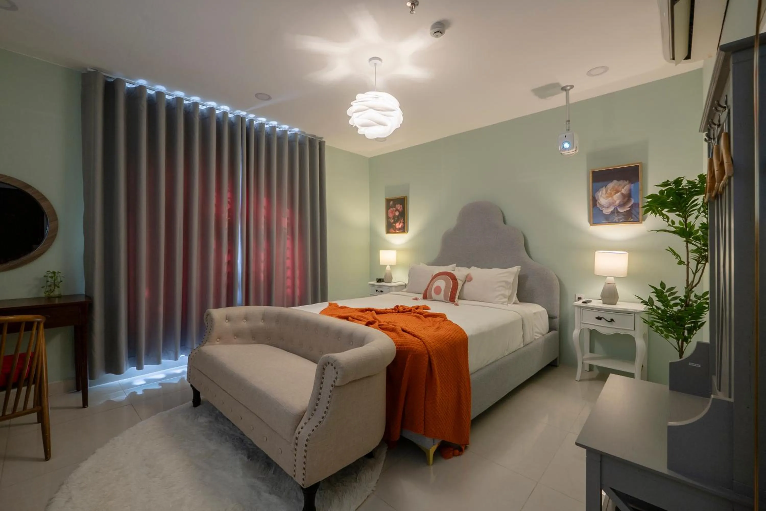 Photo of the whole room, Bed in SAZI AMILA Nguyen Hue HOTEL - Free Banh Mi