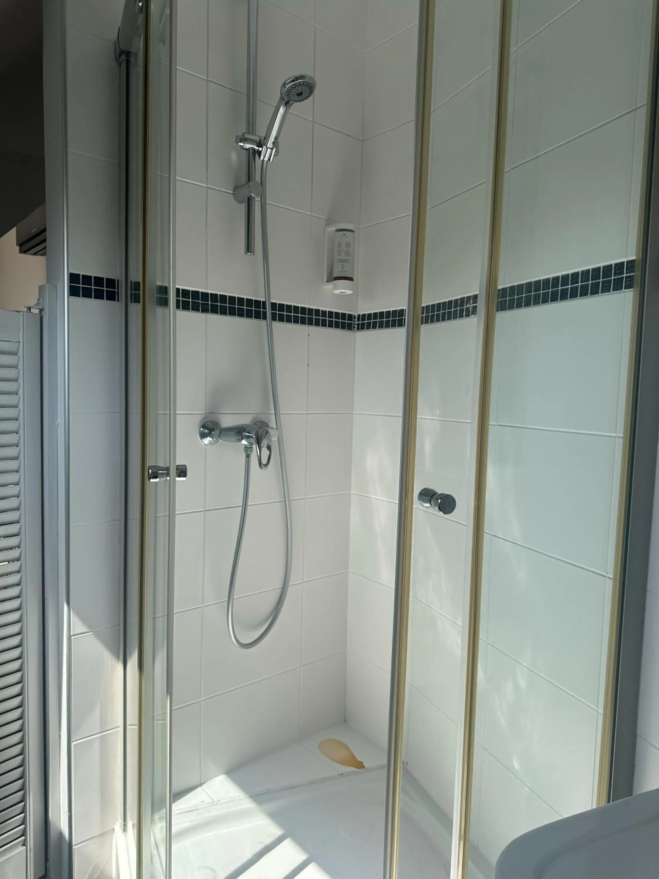 The Originals Boutique, Hôtel Auberge du Forgeron, Lille Sud