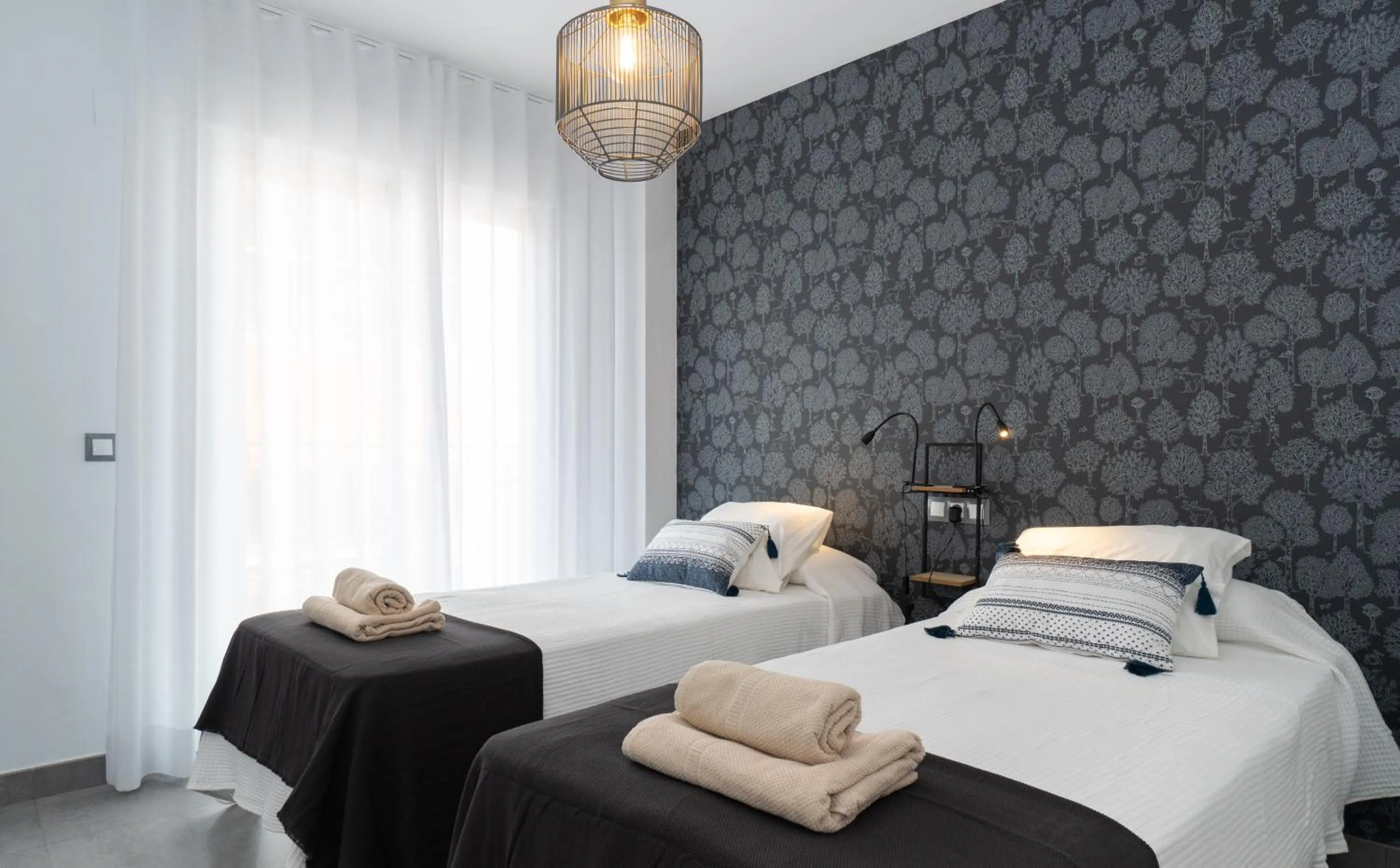 Photo of the whole room, Bed in Sur Suites La Dorada, centricos soleados a pocos metros de la Playa y con Parking Opcional