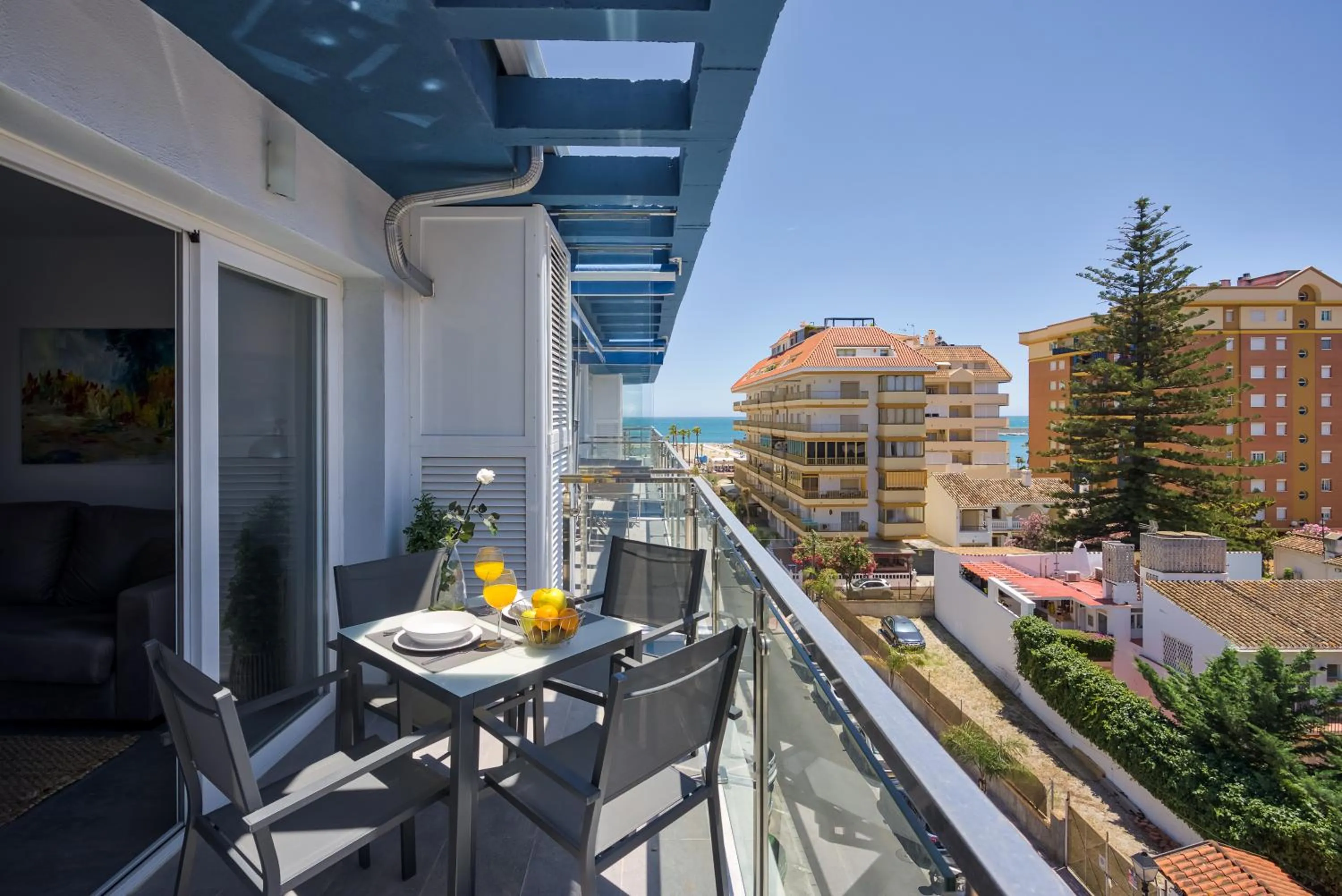 Balcony/Terrace in Sur Suites La Dorada, centricos soleados a pocos metros de la Playa y con Parking Opcional