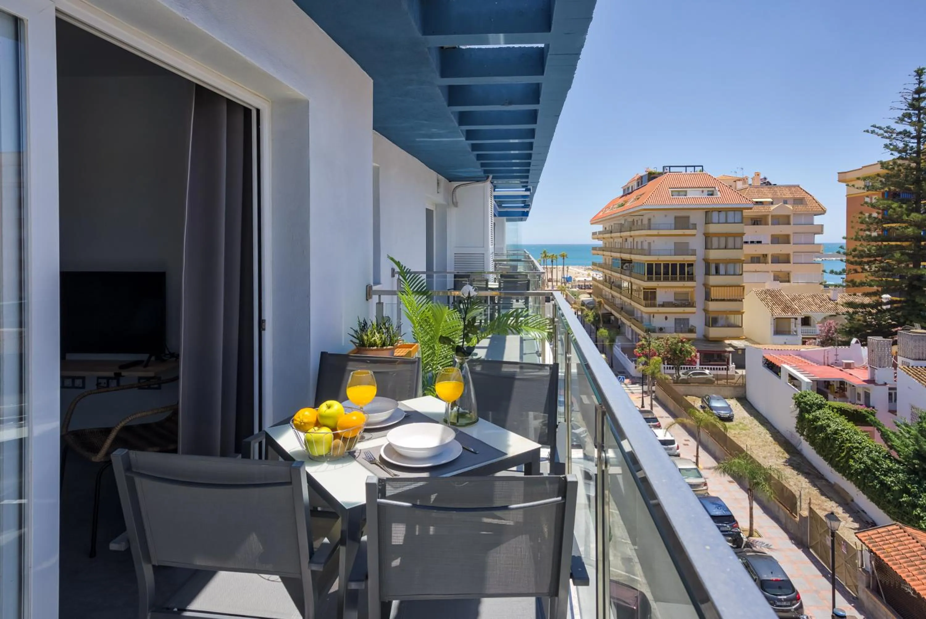 Balcony/Terrace in Sur Suites La Dorada, centricos soleados a pocos metros de la Playa y con Parking Opcional