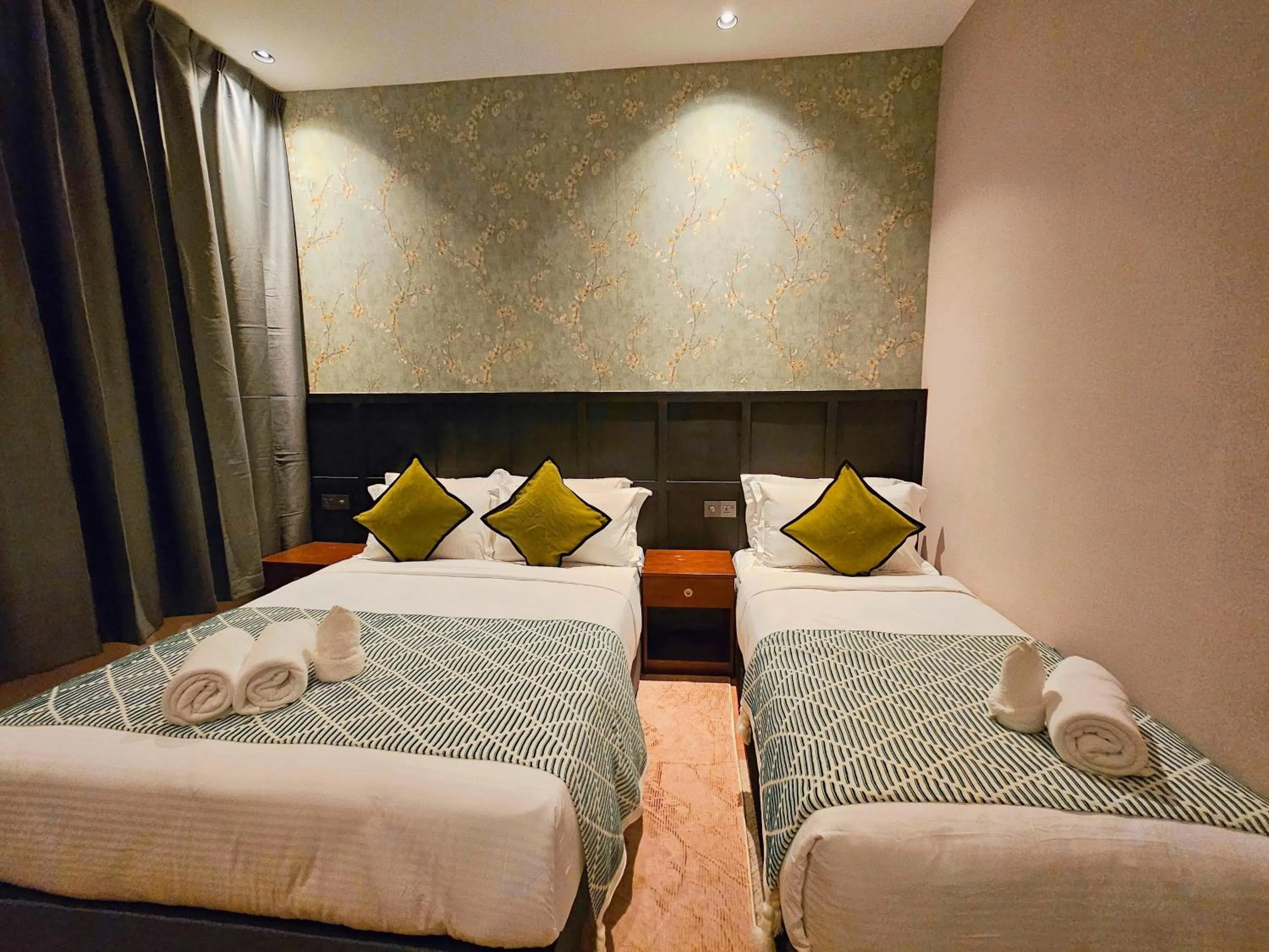 Bed in Carnarvon Suites