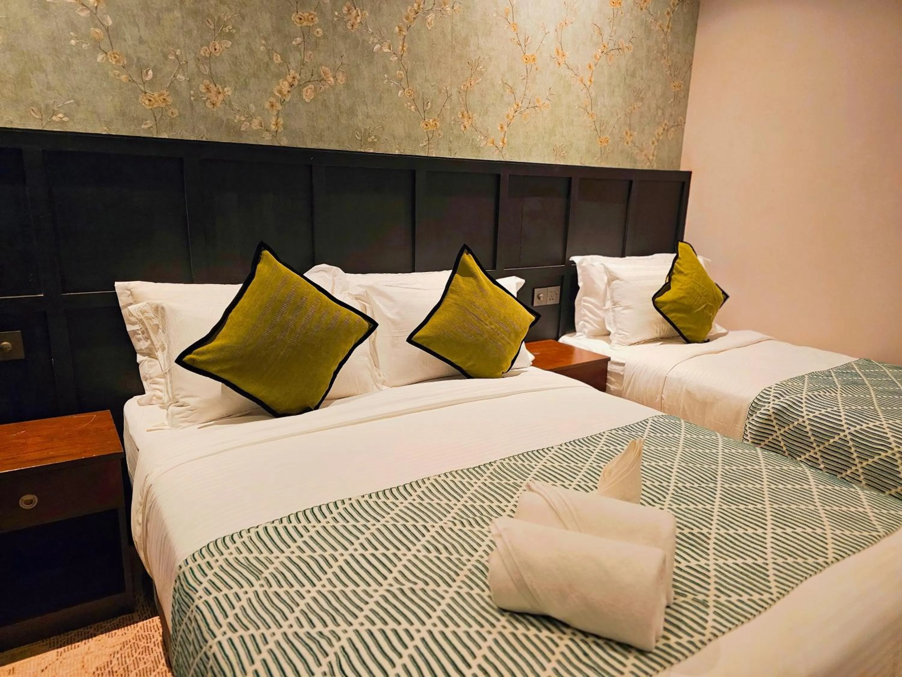 Bed in Carnarvon Suites