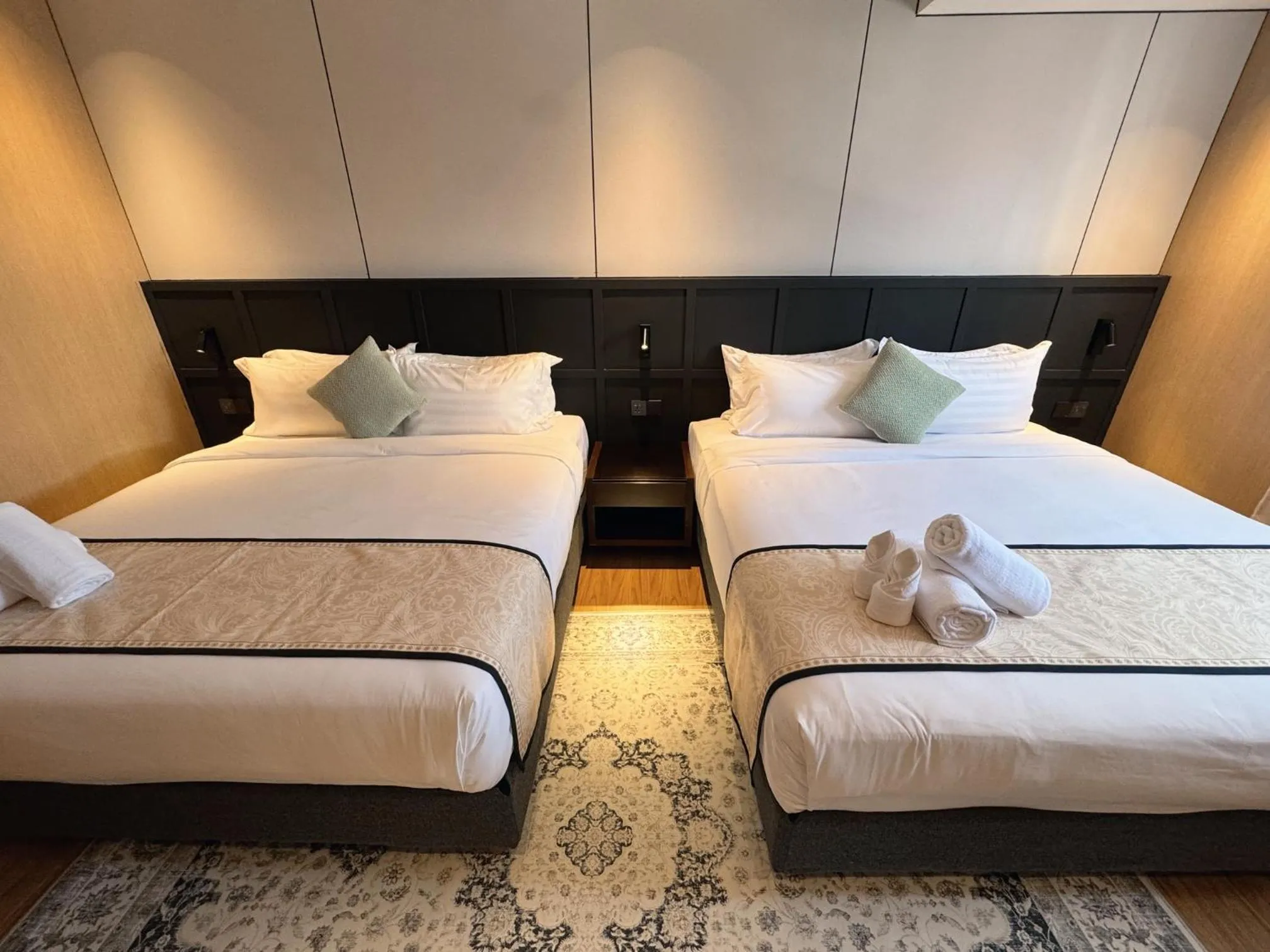 Bed in Carnarvon Suites