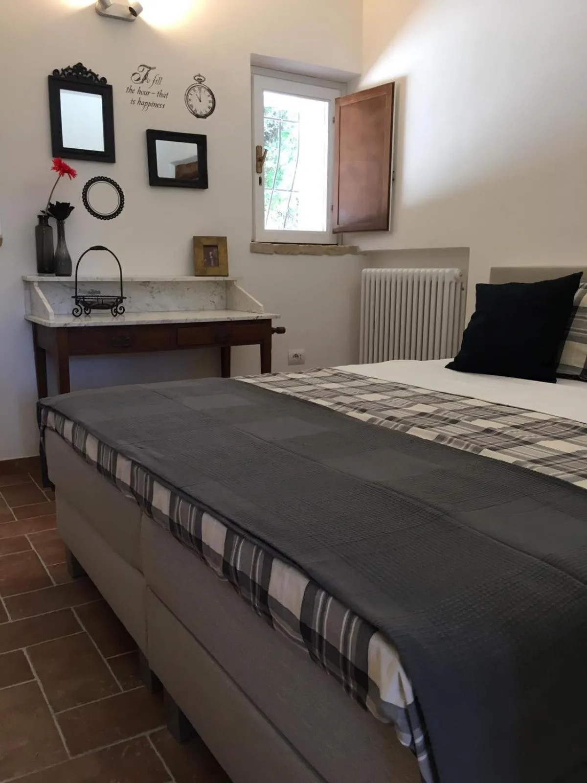 Property building, Bed in Il Posto Perfetto
