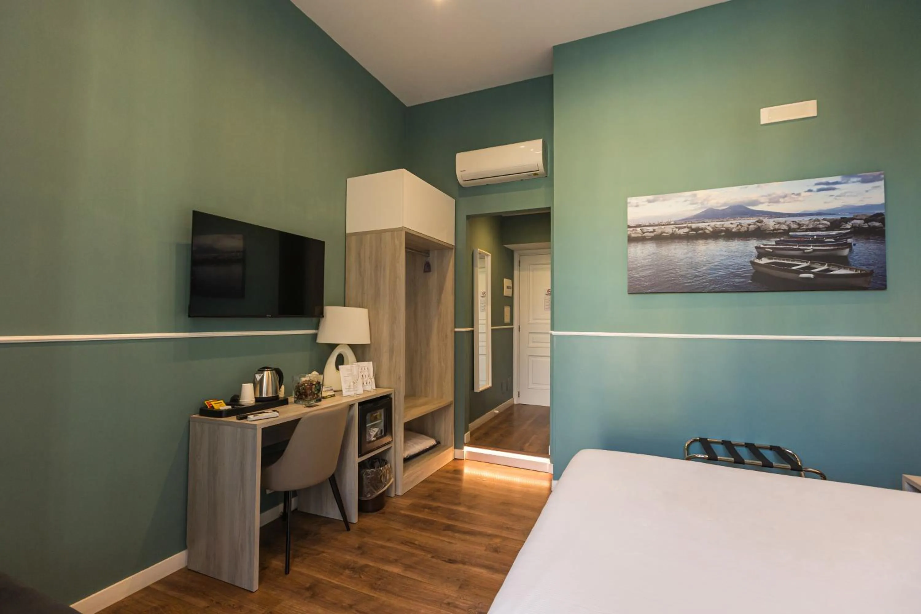 Photo of the whole room, Bed in Relais del Principe