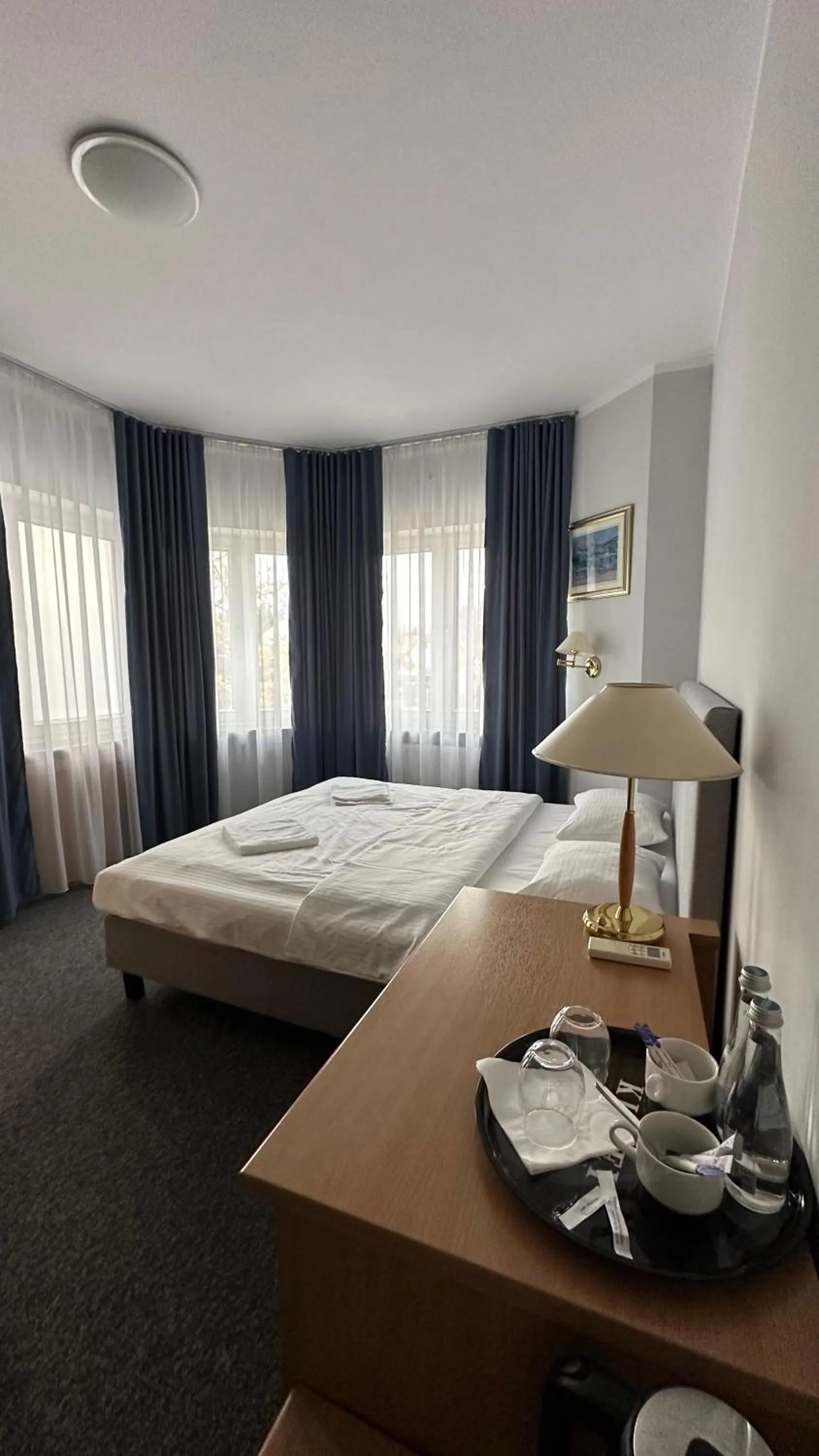 Photo of the whole room, Bed in Lezzet PG B&B &TurkishRestaurant