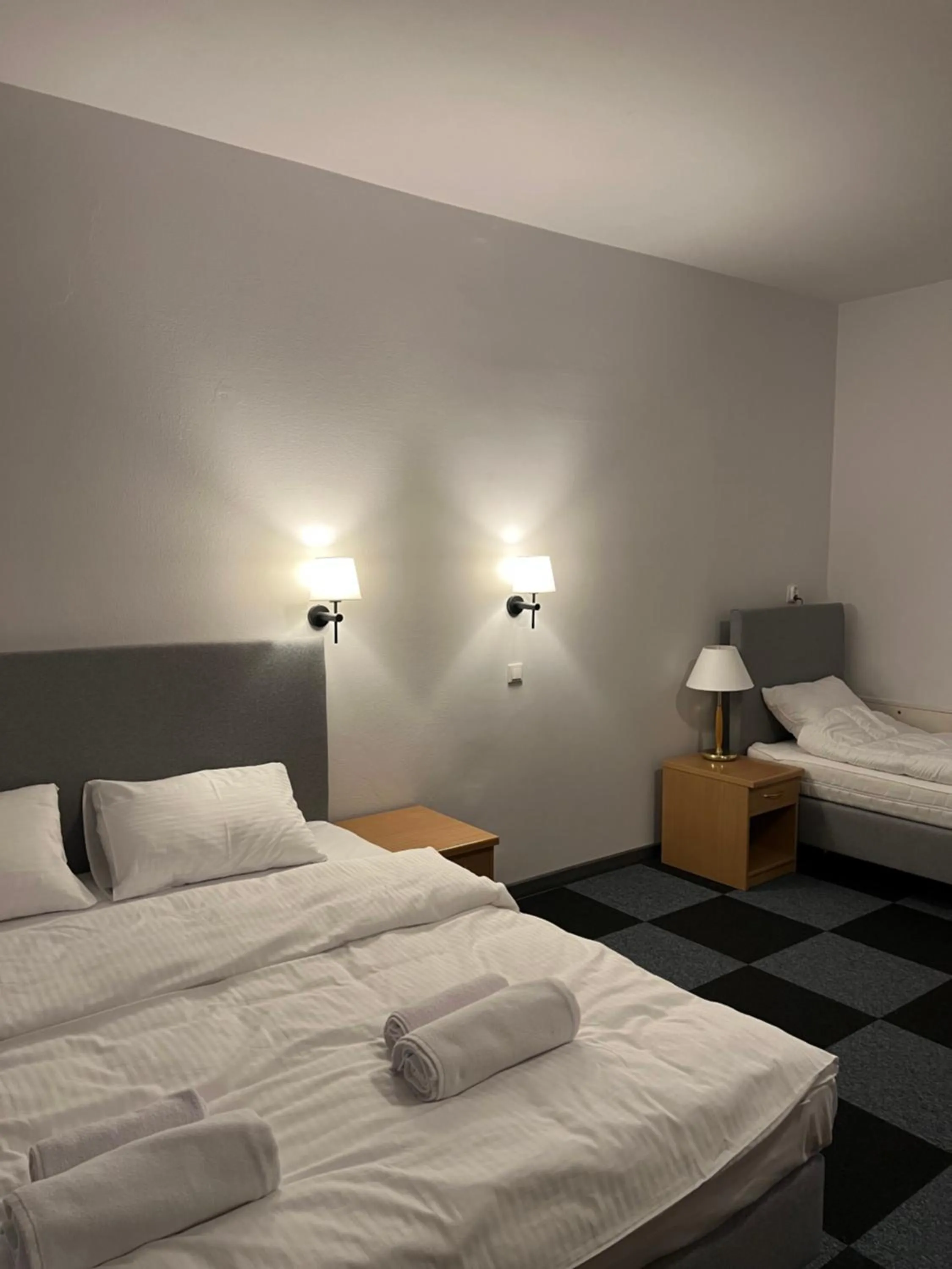 Massage, Bed in Lezzet PG B&B &TurkishRestaurant