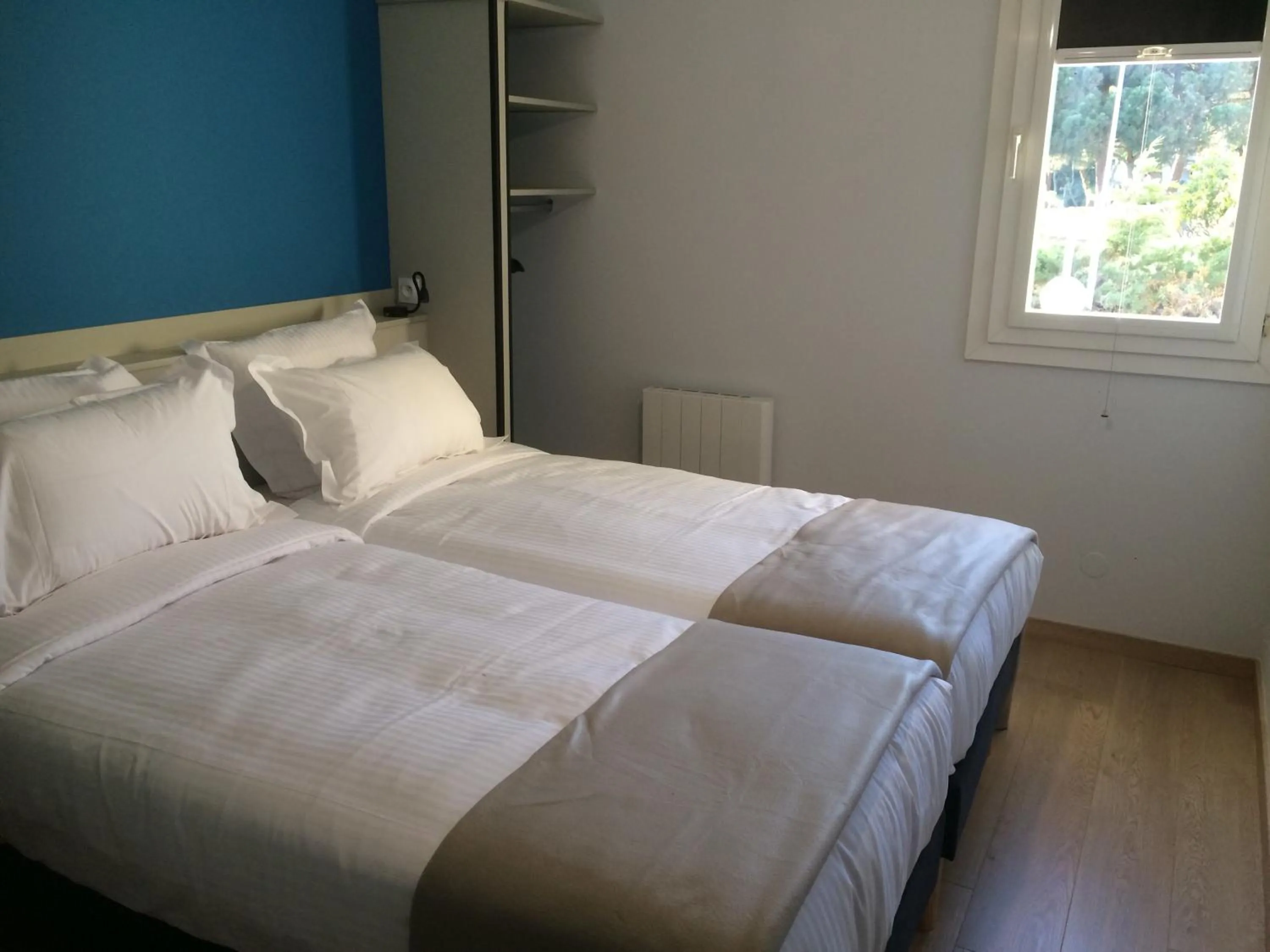 Bed in Hôtel Azur
