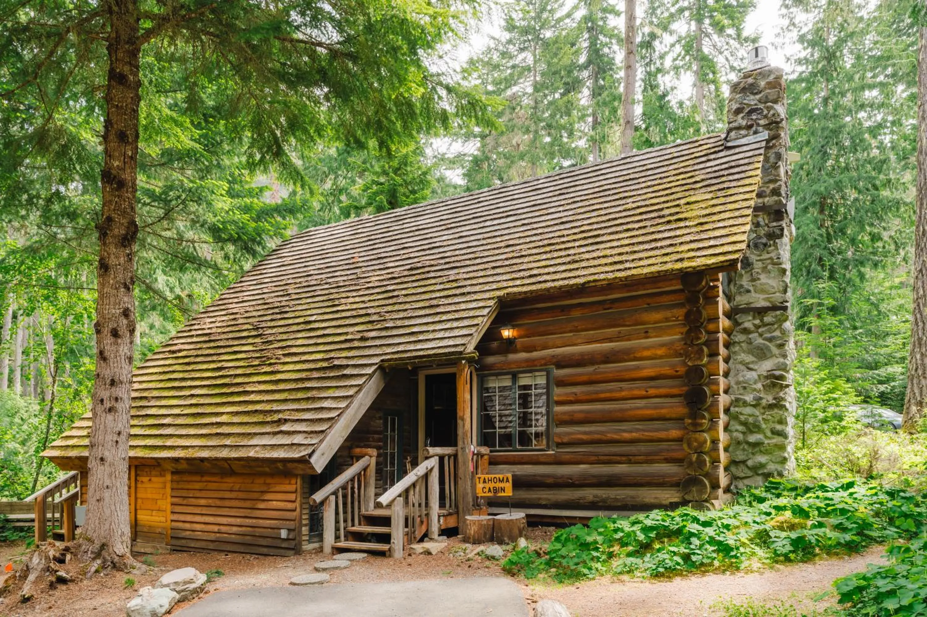 Day in LOGE Alta Crystal