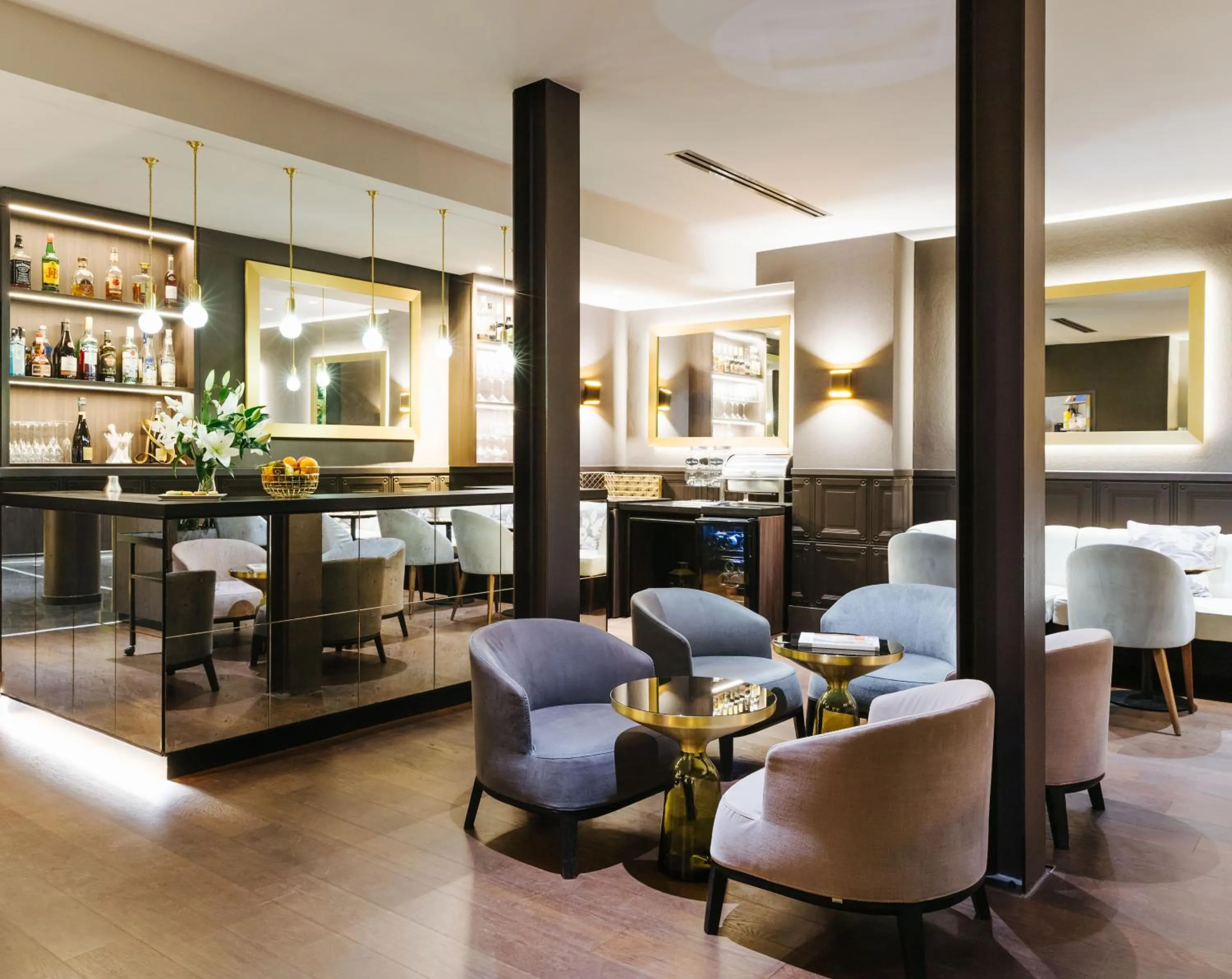 Lounge or bar in Le Parisis - Paris Tour Eiffel