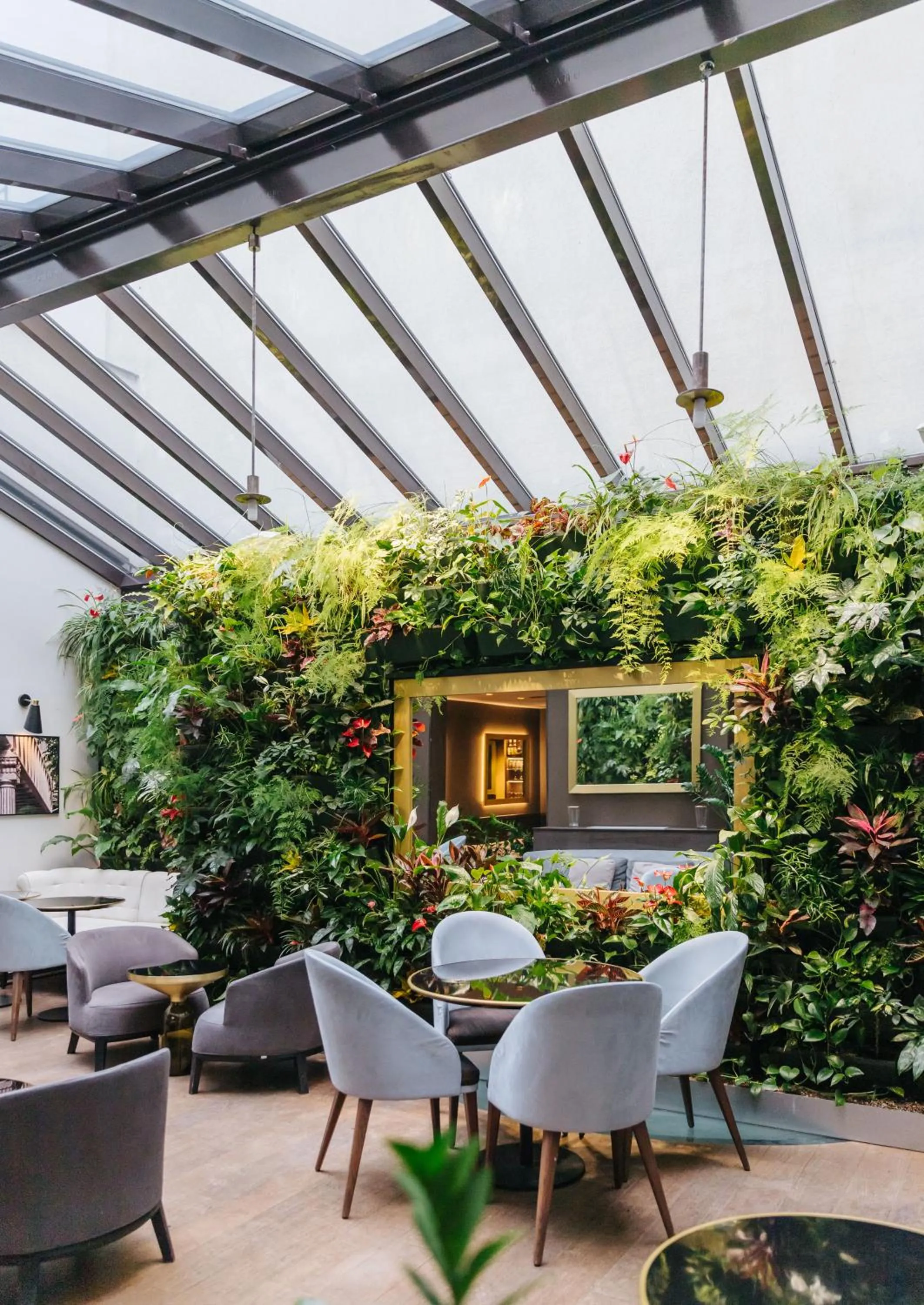 Lounge or bar in Le Parisis - Paris Tour Eiffel