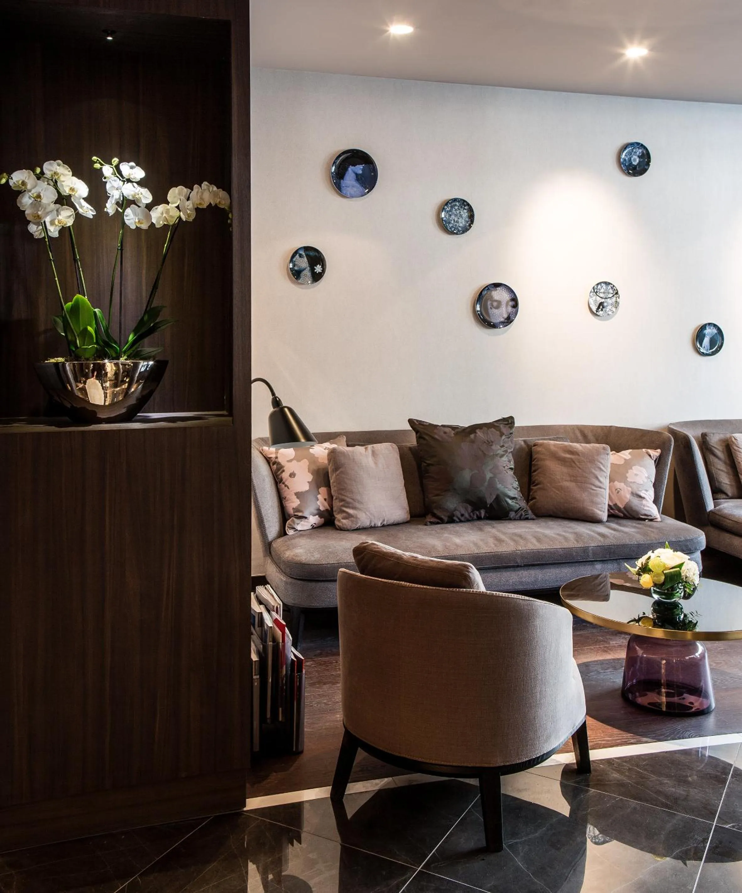 Lobby or reception in Le Parisis - Paris Tour Eiffel