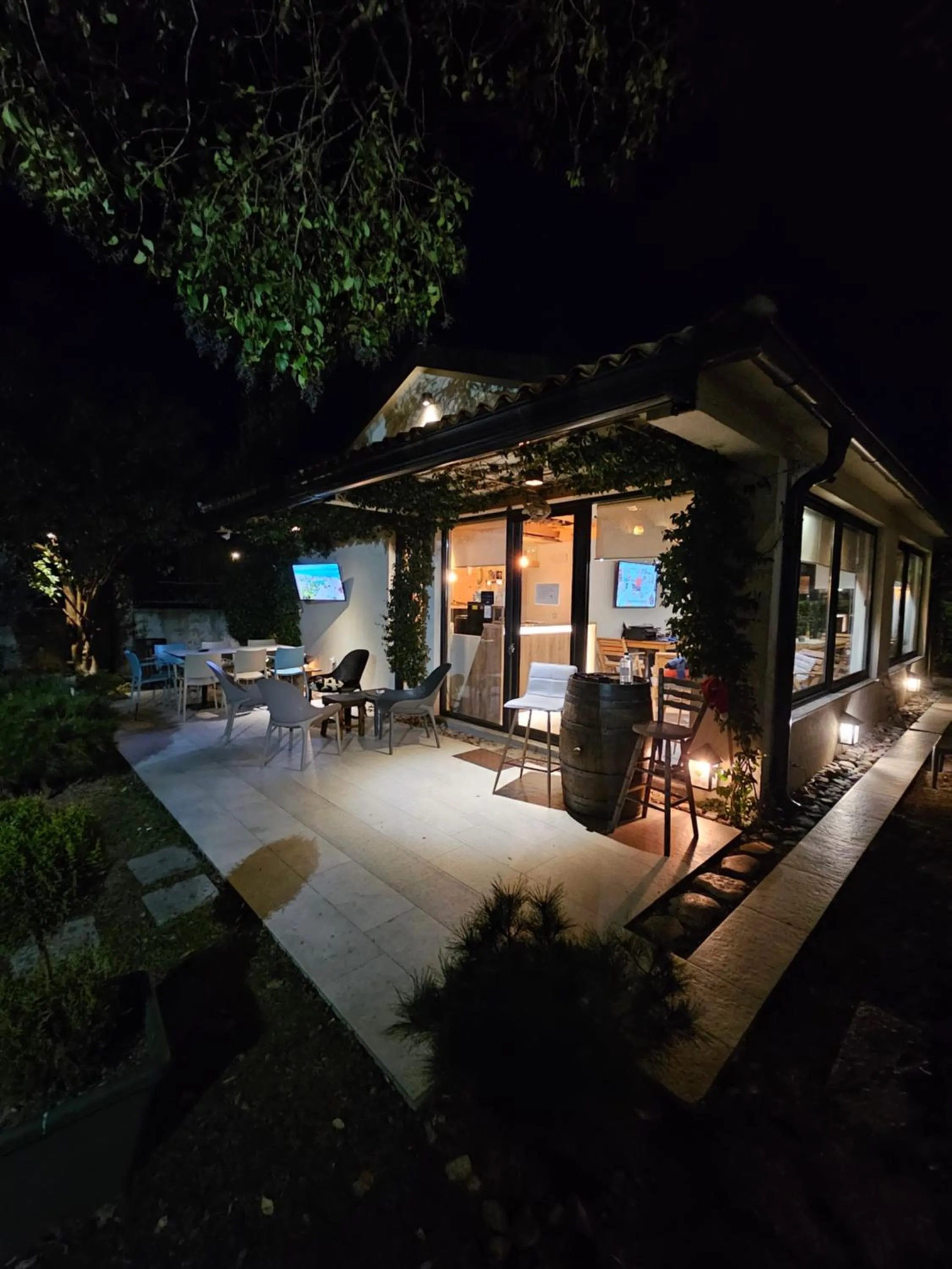 Lounge or bar in Apartments Aerodrom