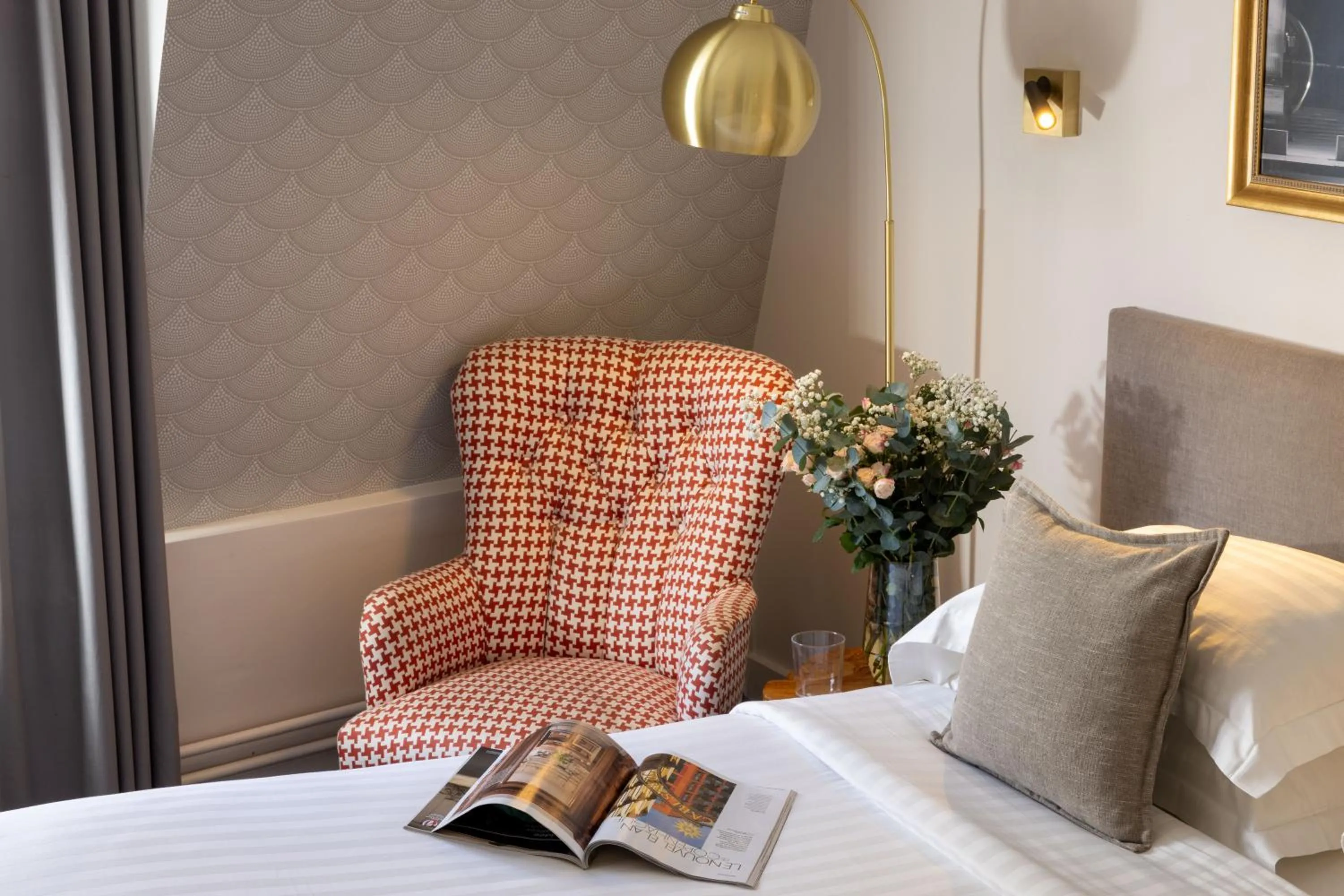 Decorative detail, Bed in Villa des Ambassadeurs