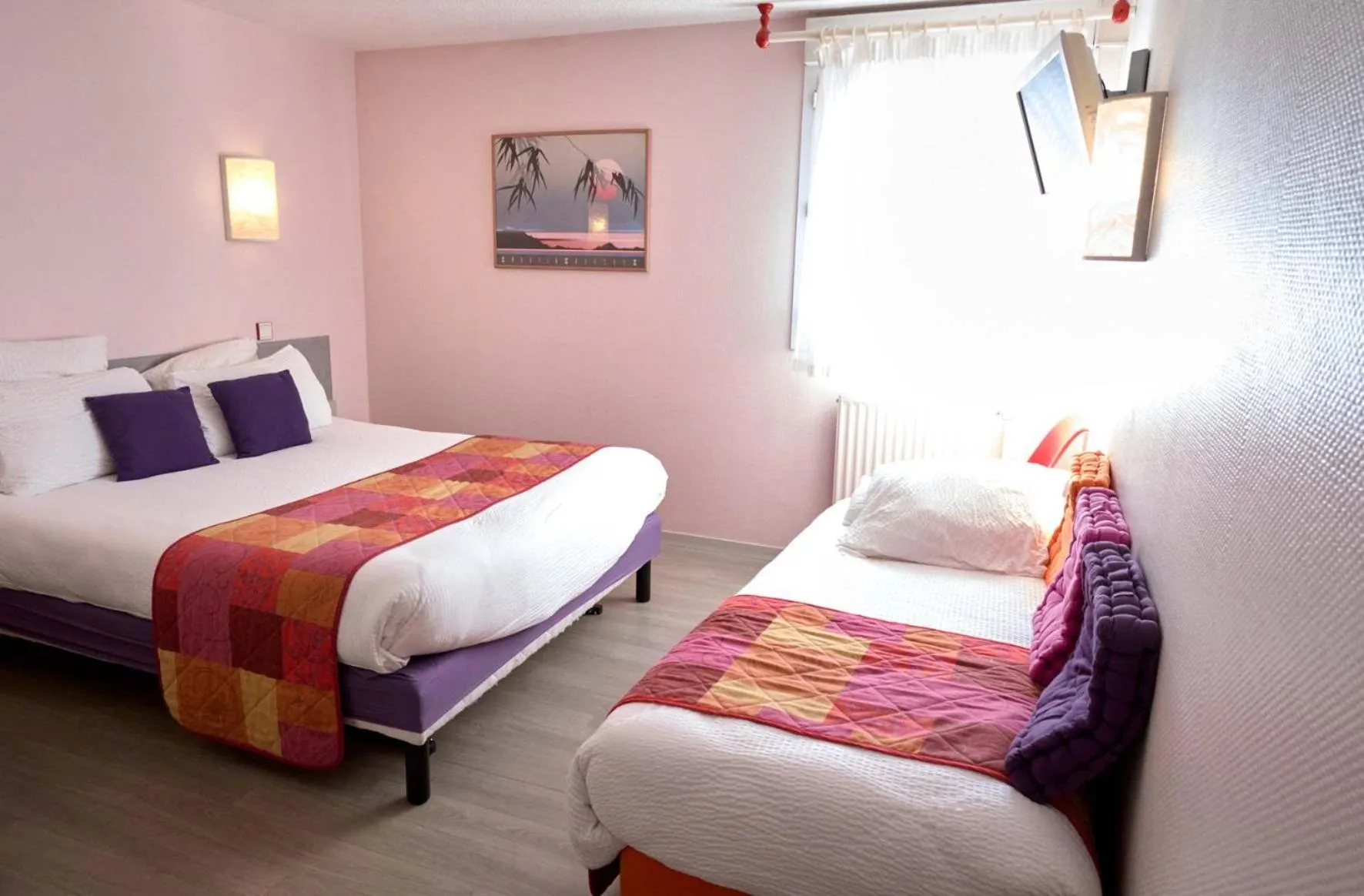 Bedroom, Bed in LOGIS Hôtel Le Moulin Des Gardelles