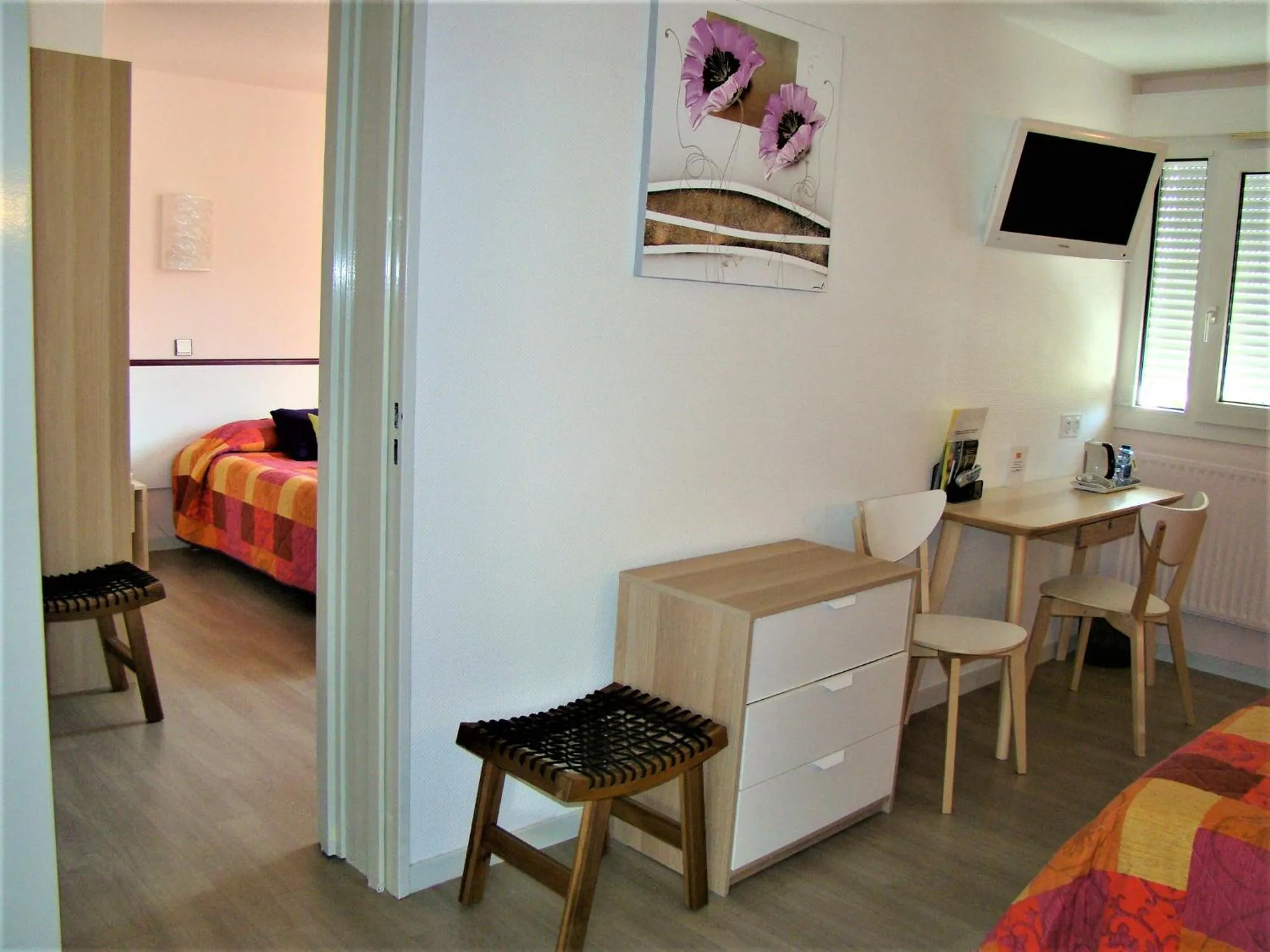 Bedroom, Bed in LOGIS Hôtel Le Moulin Des Gardelles