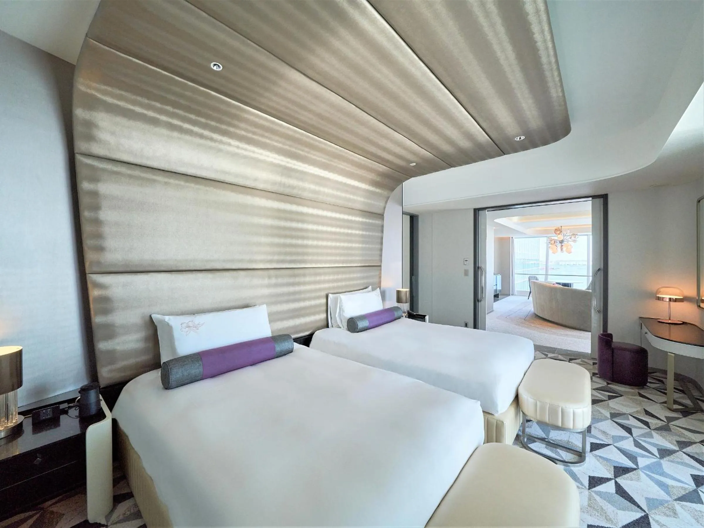 Bed in The Kahala Hotel & Resort Yokohama