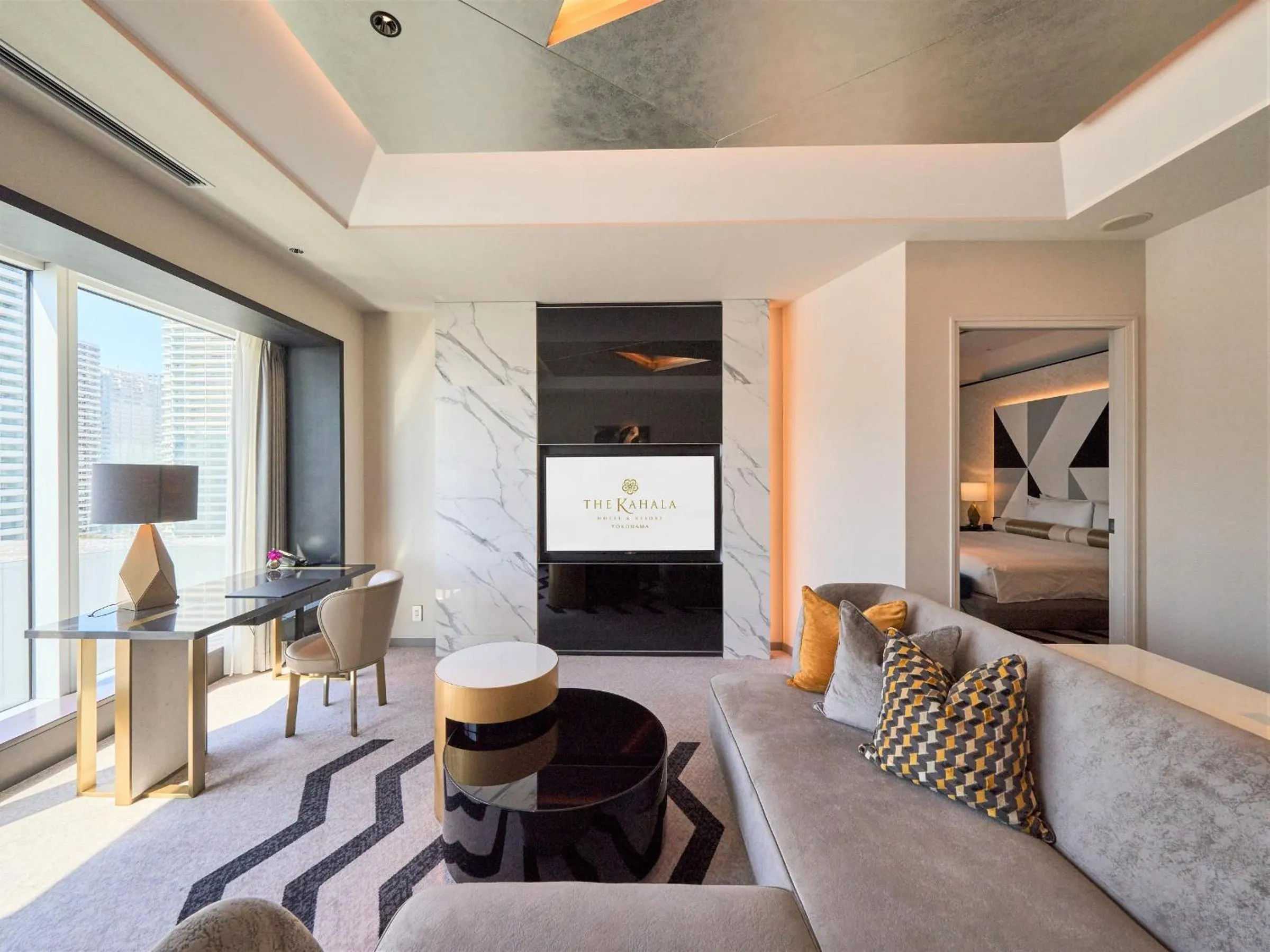 Living room in The Kahala Hotel & Resort Yokohama