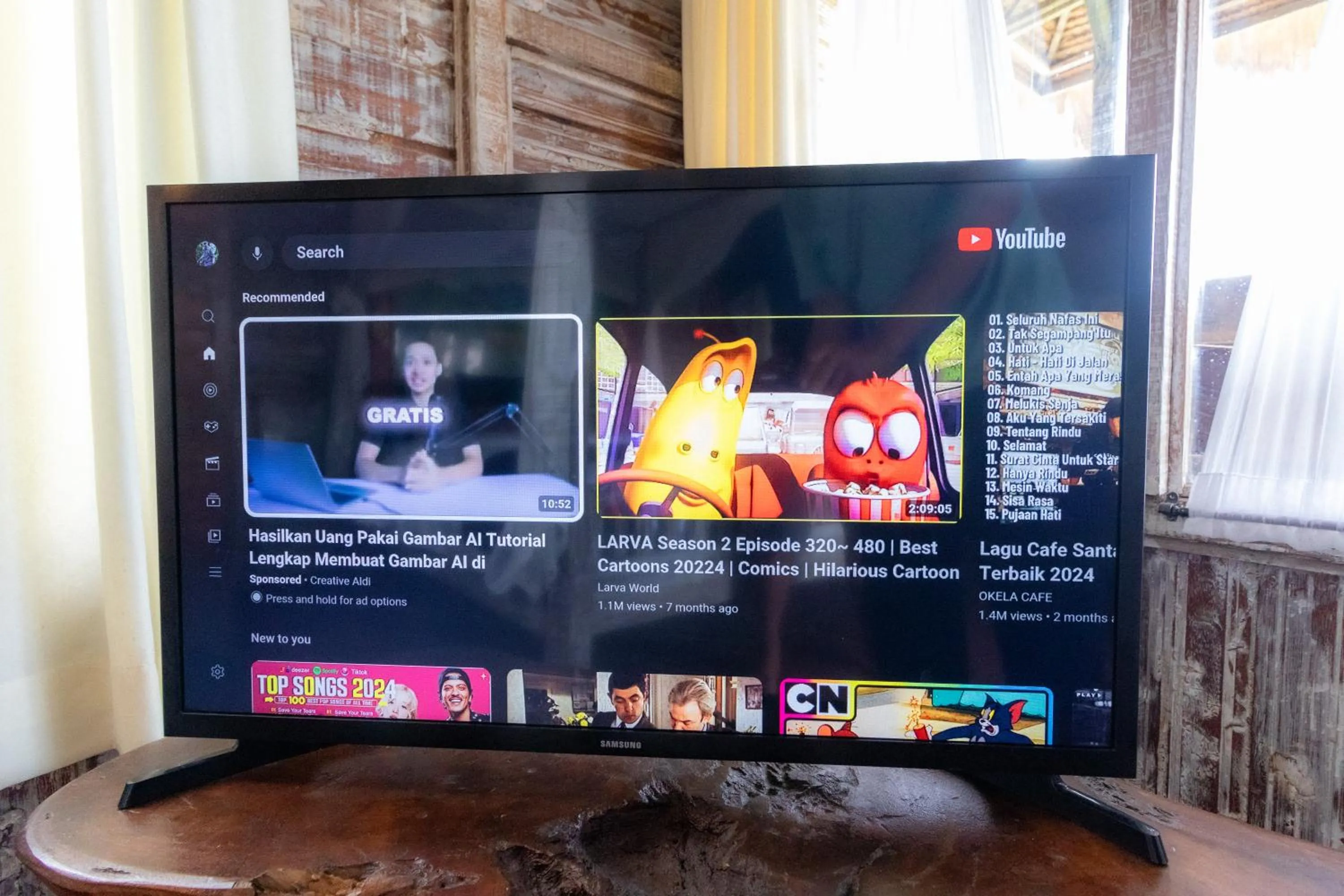 TV and multimedia in Royal JJ Ubud Resort & Spa