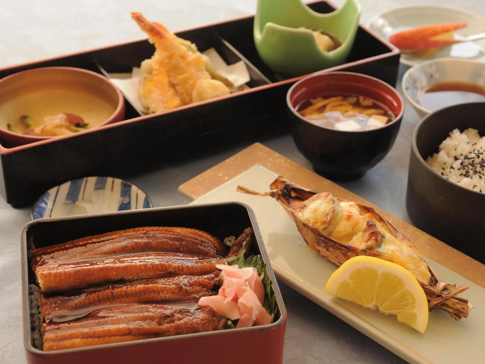 Food in Crown Hotel Okinawa