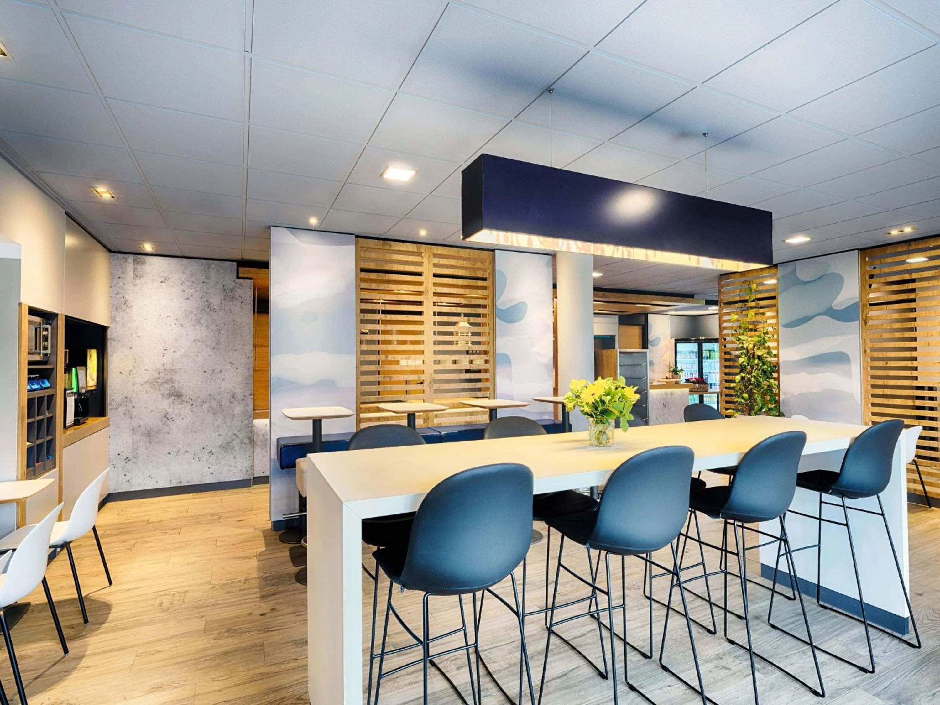 Lobby or reception in B&B Hotel Amsterdam-Zaandam