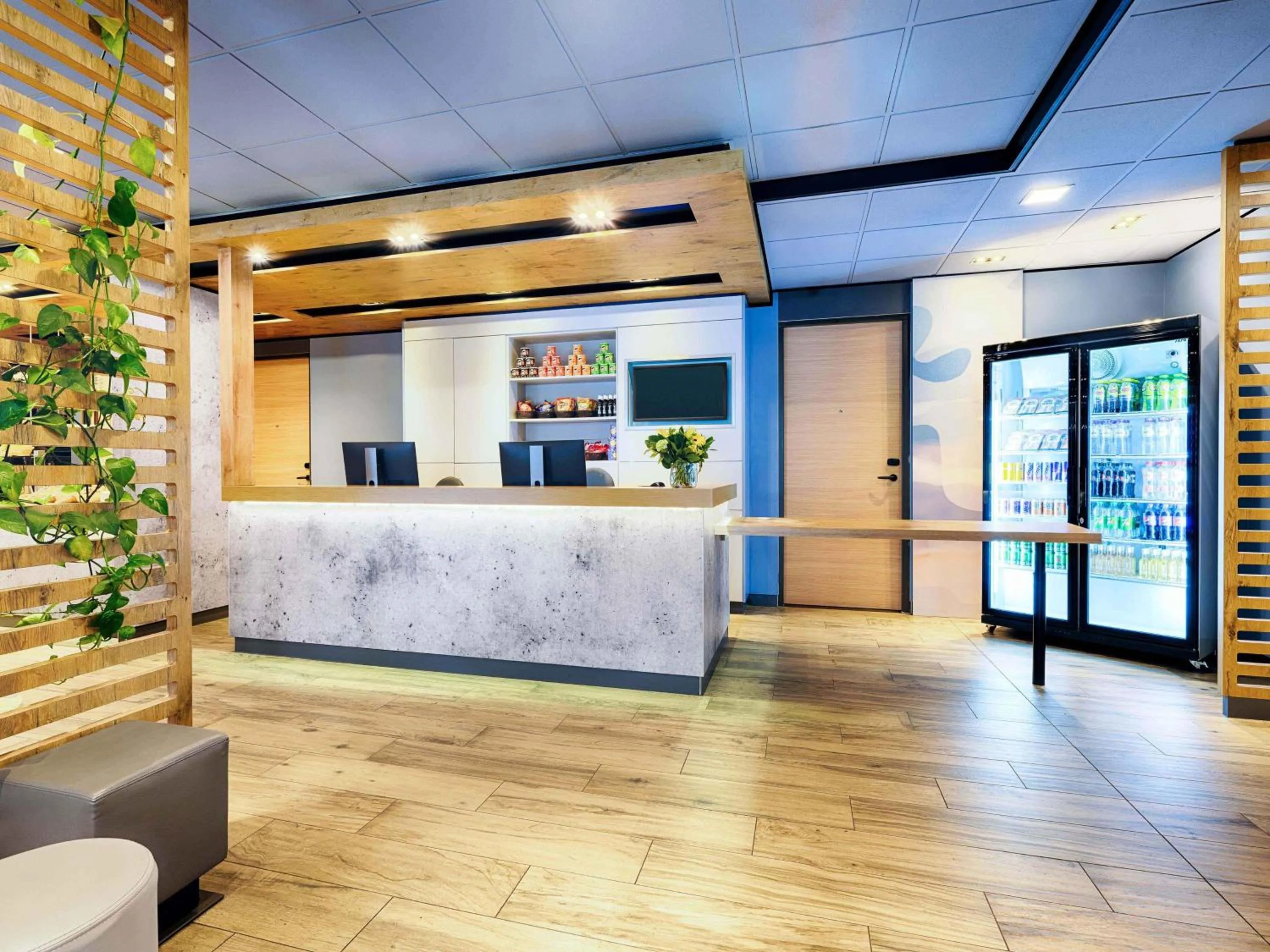 Lobby or reception in B&B Hotel Amsterdam-Zaandam
