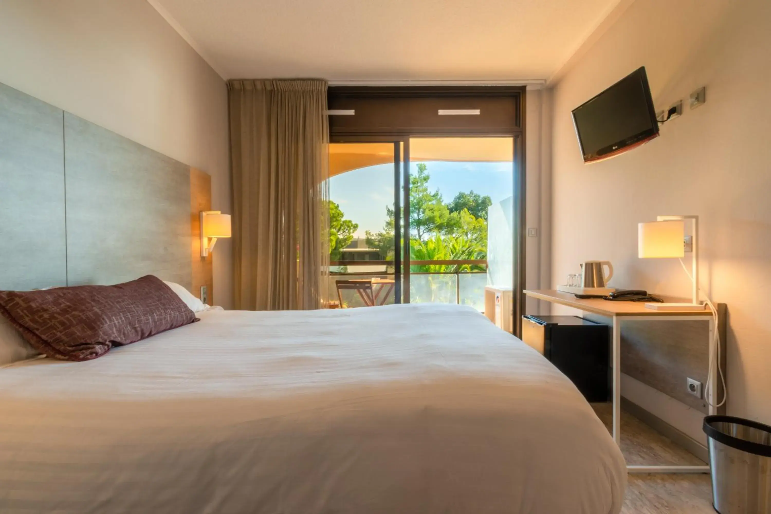 Seaside Double Room with terrace in Hôtel Bahia Seaside Double Room with terrace in Hôtel Bahia