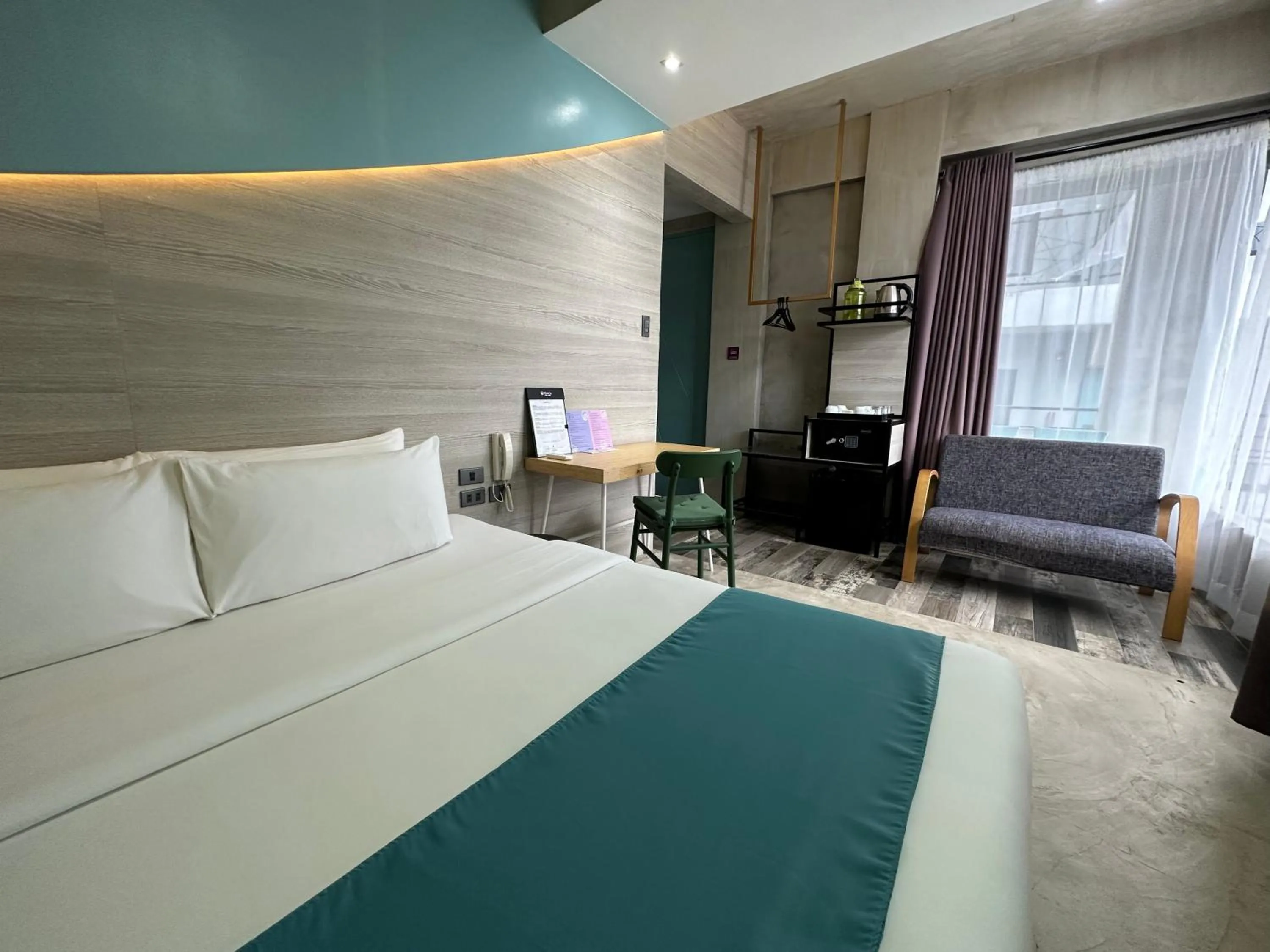 Bedroom, Bed in Zenvea Hotel