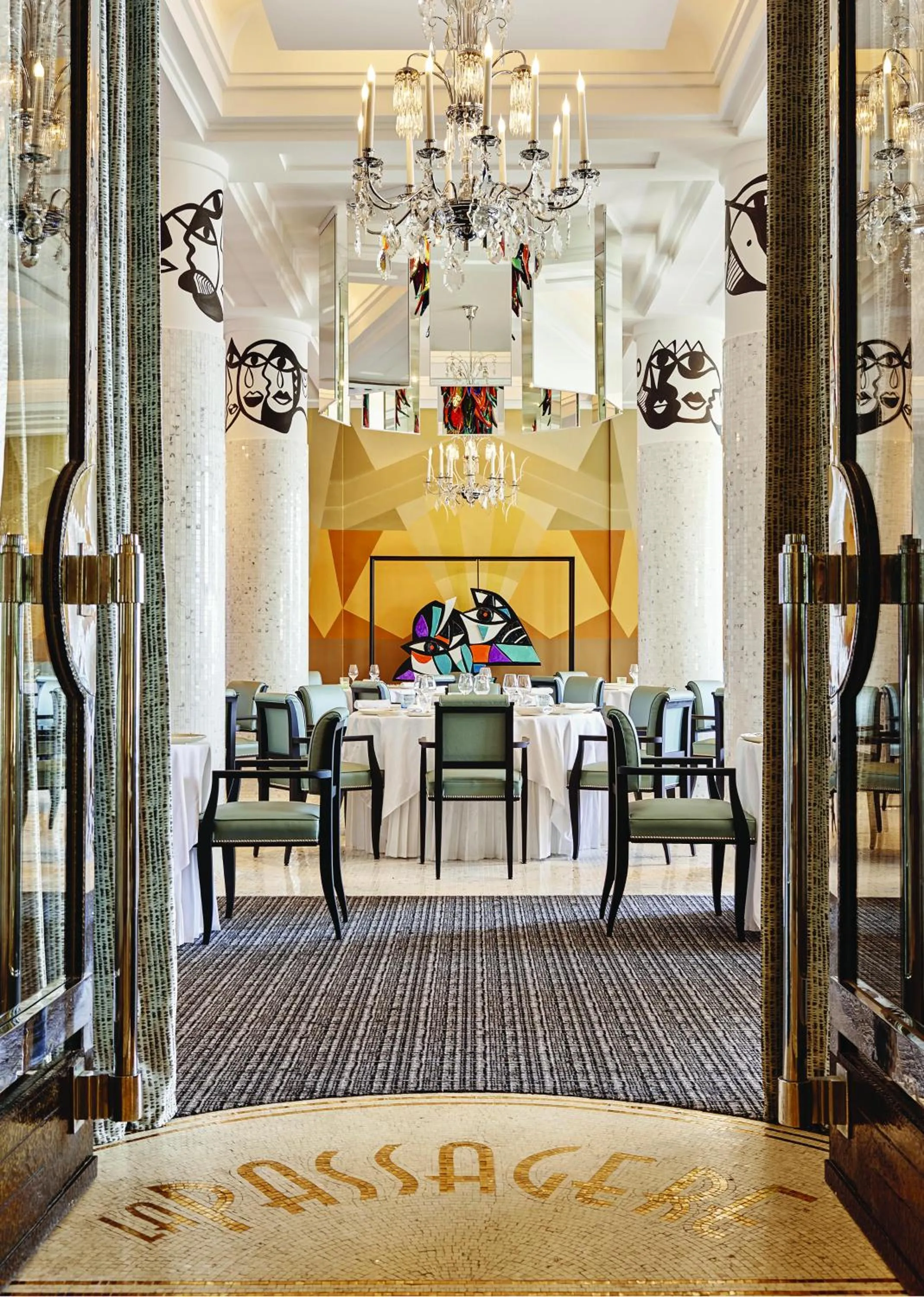 Restaurant/places to eat in Hôtel Belles Rives