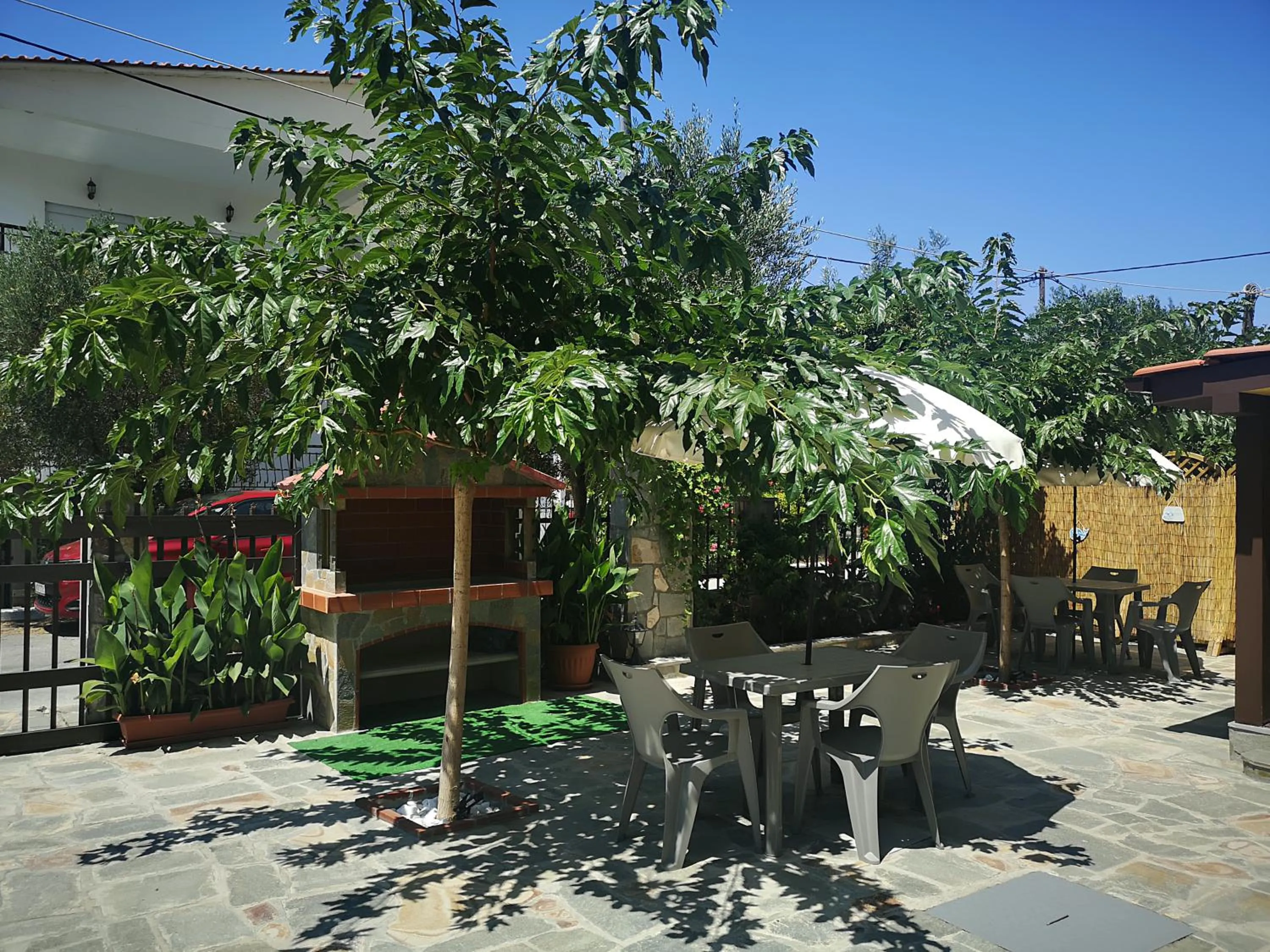 BBQ facilities in Amaranti Luxury Apartments