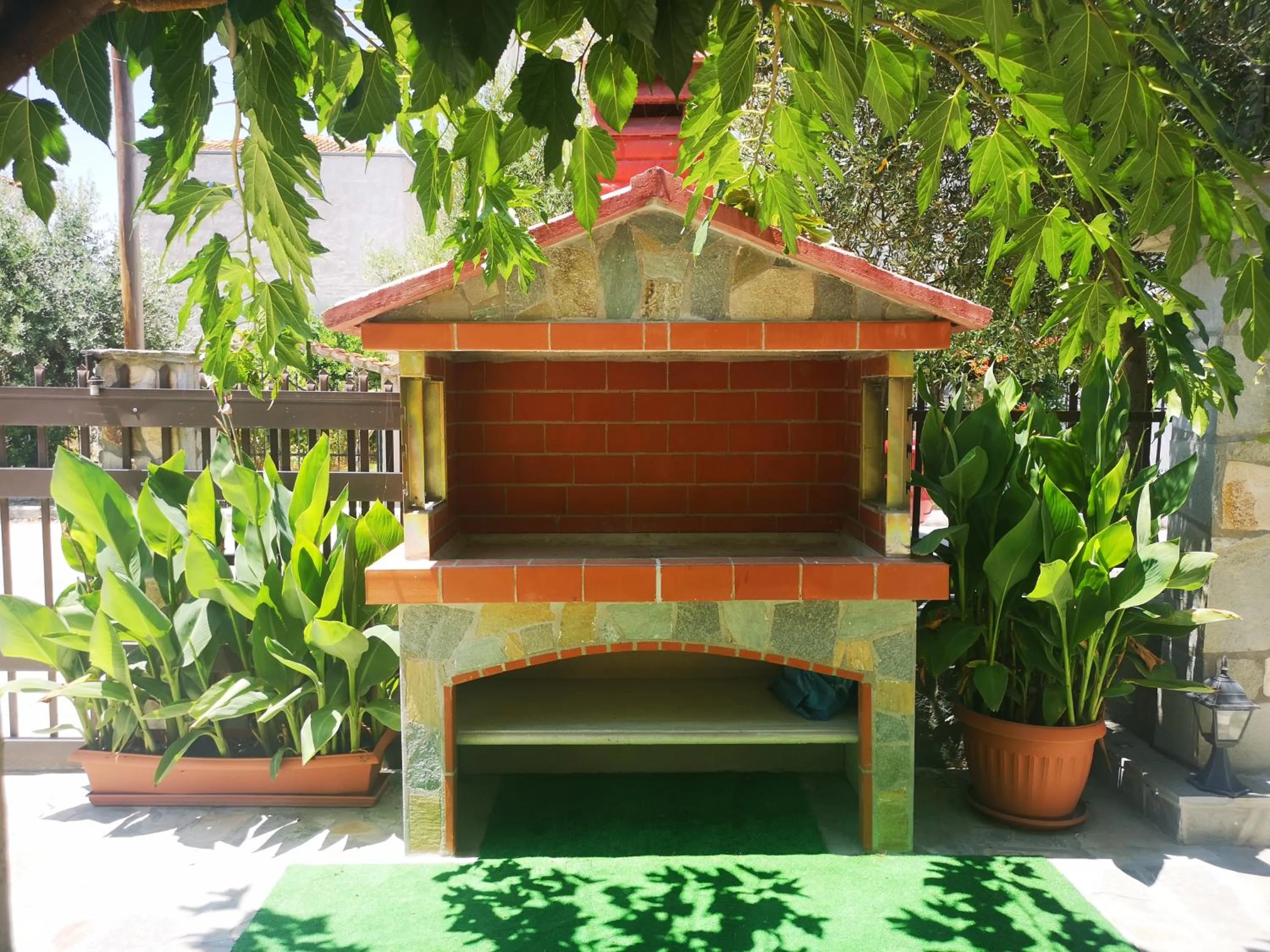 BBQ facilities in Amaranti Luxury Apartments