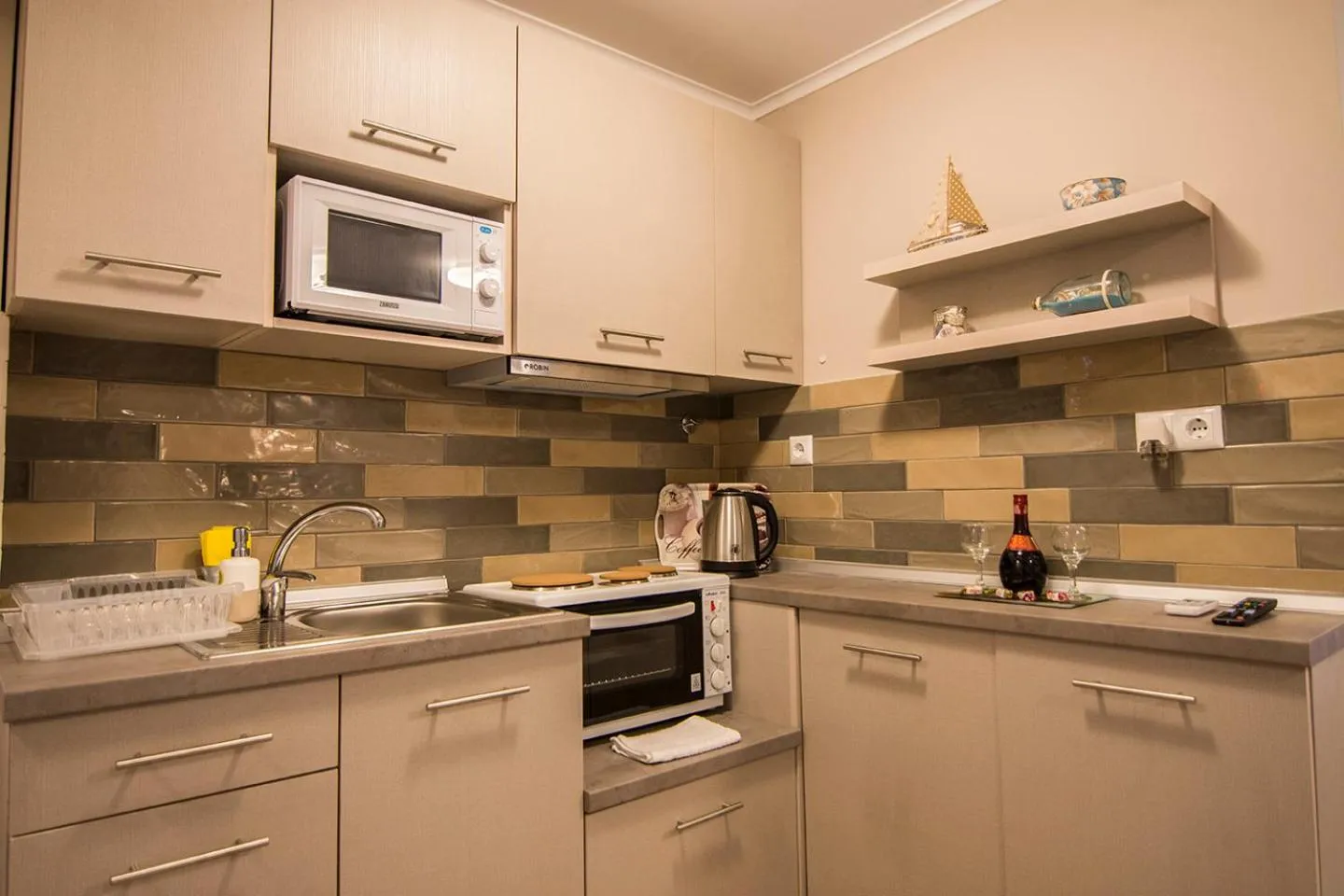 kitchen in Amaranti Luxury Apartments