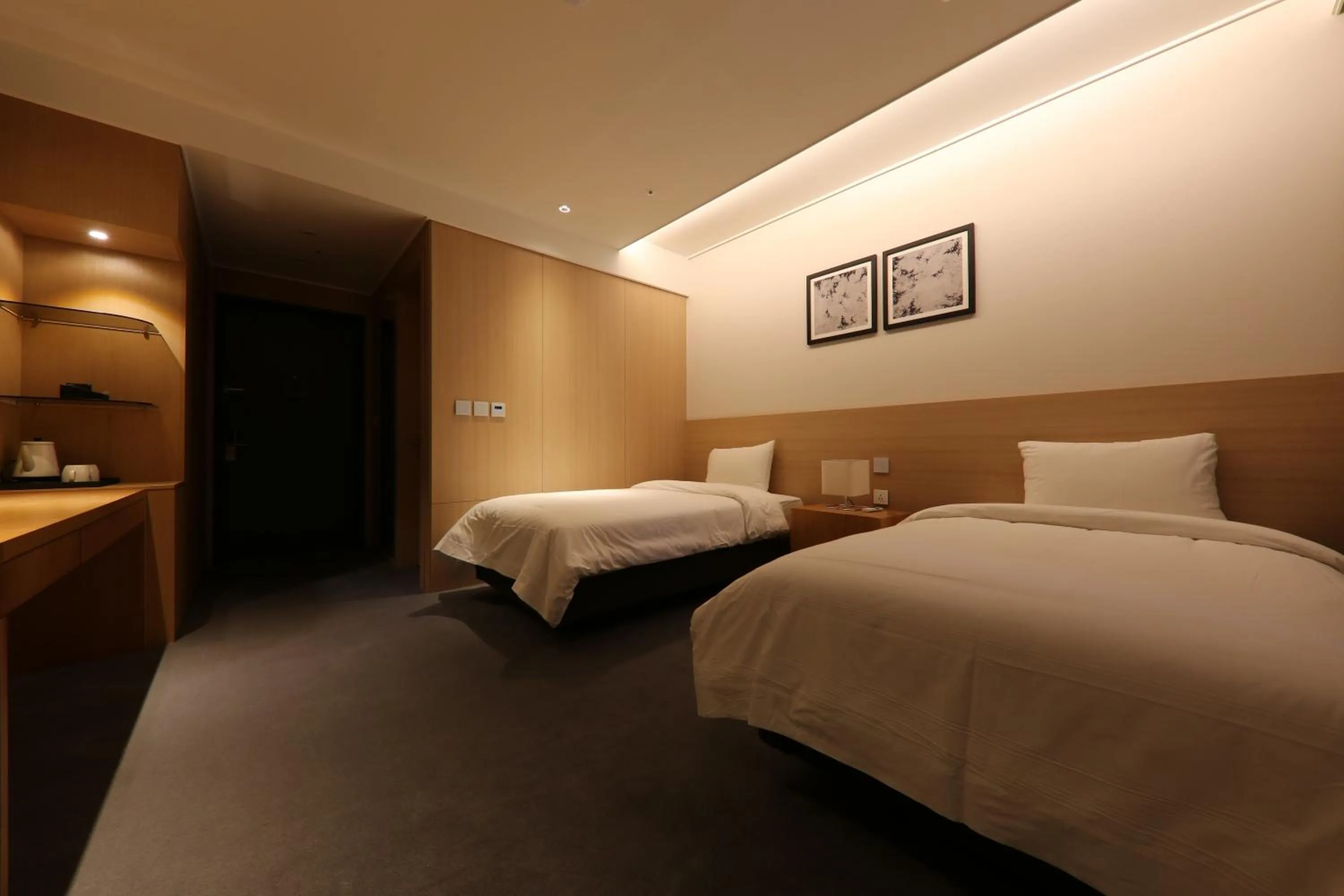 Area and facilities, Bed in Sejong City Osong Hotel