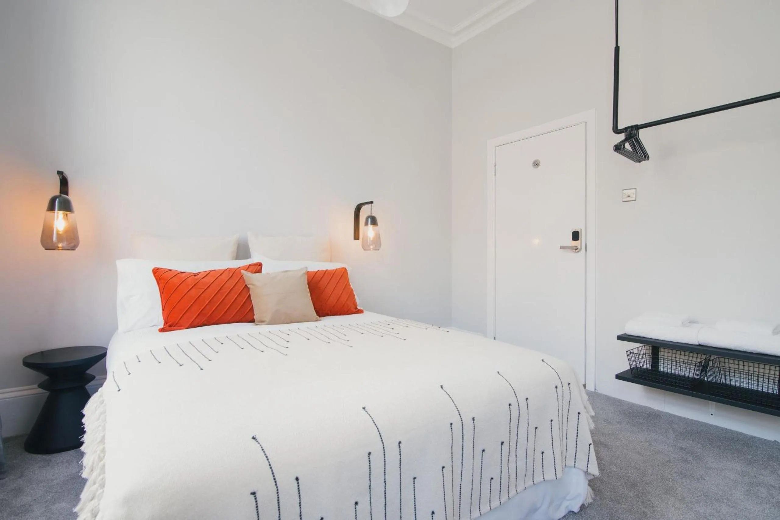 Photo of the whole room, Bed in D8 - Shoreditch