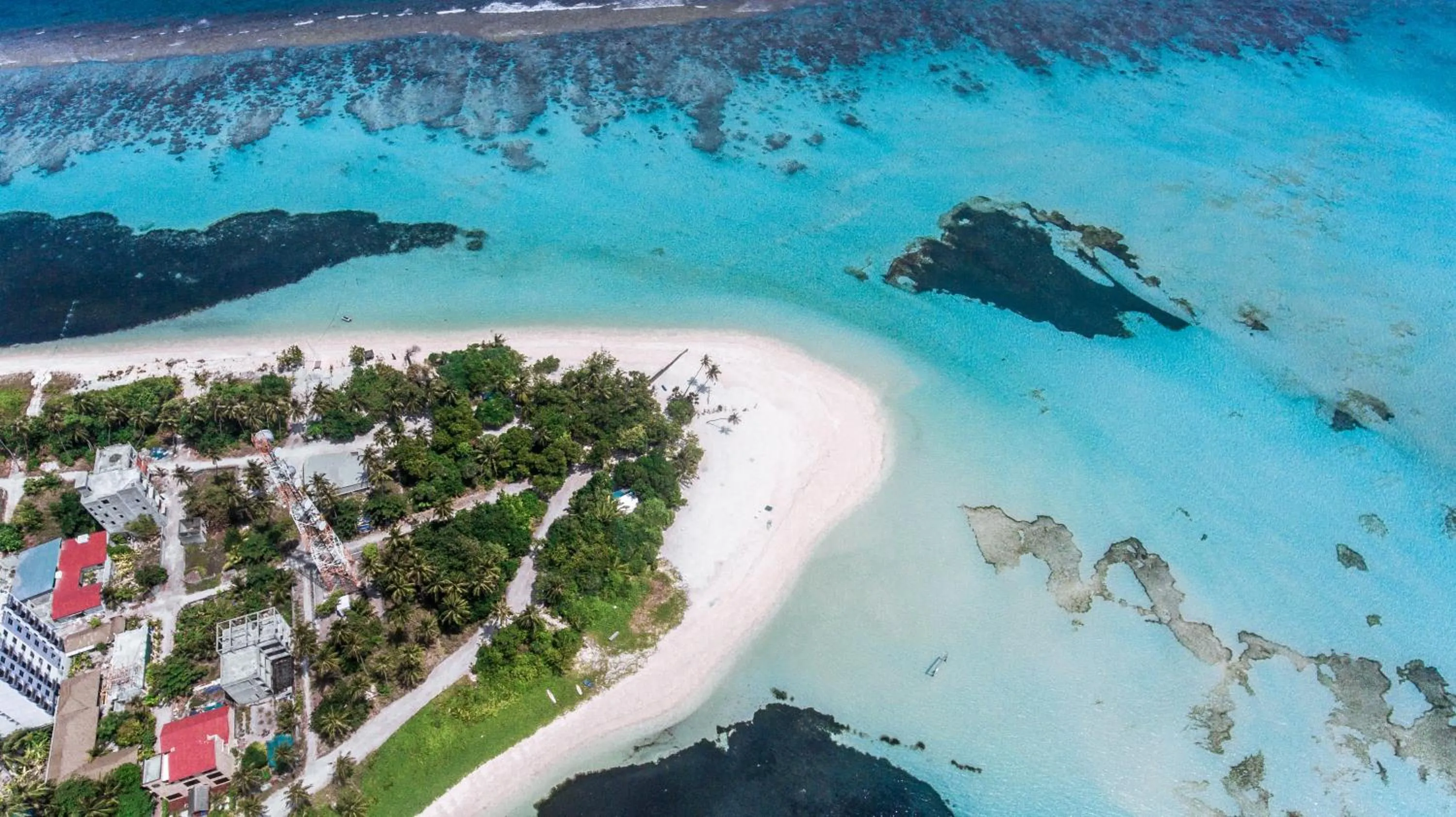 Bird's eye view in Dhangethi INN
