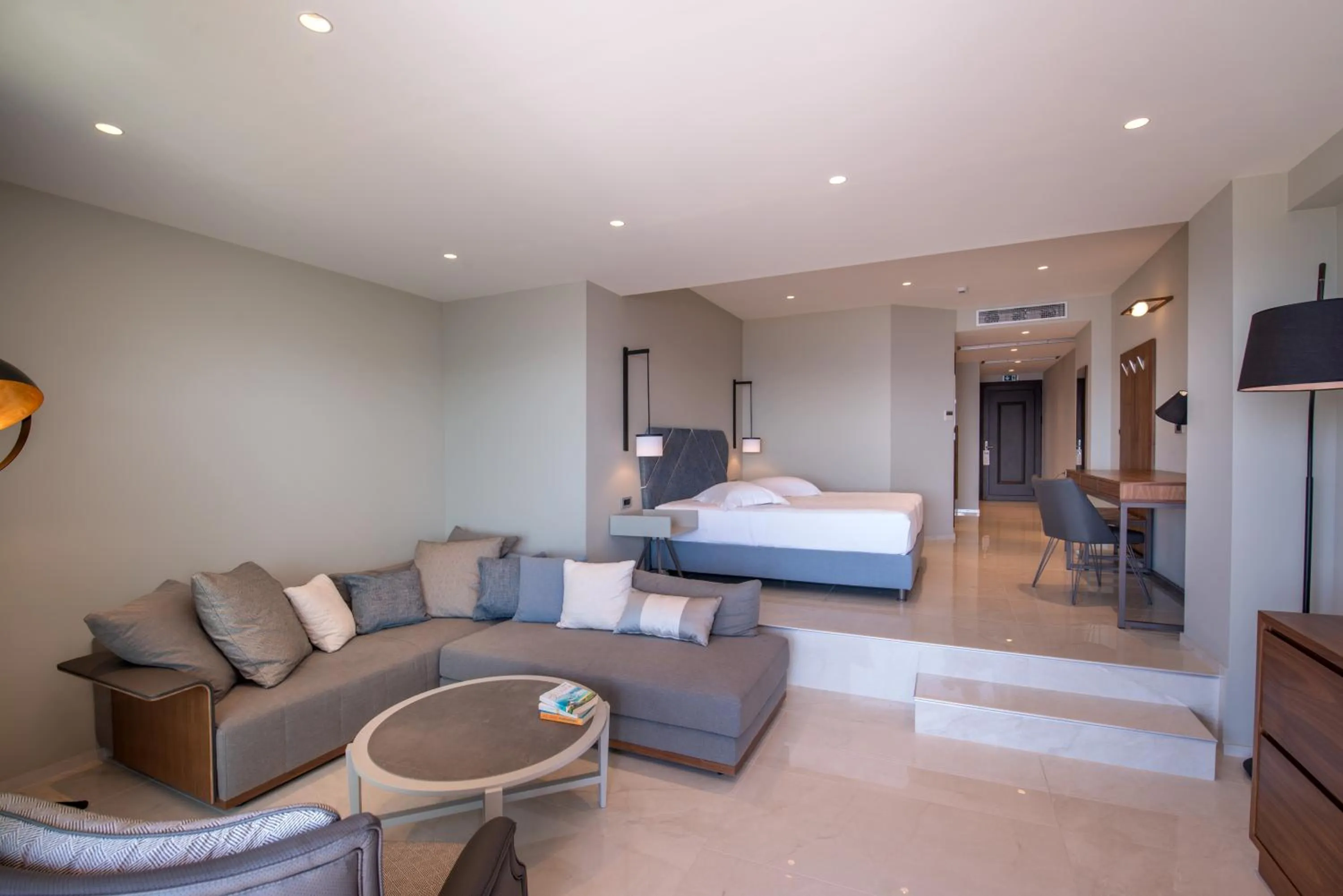 Living room, Bed in Sivota Diamond Spa Resort