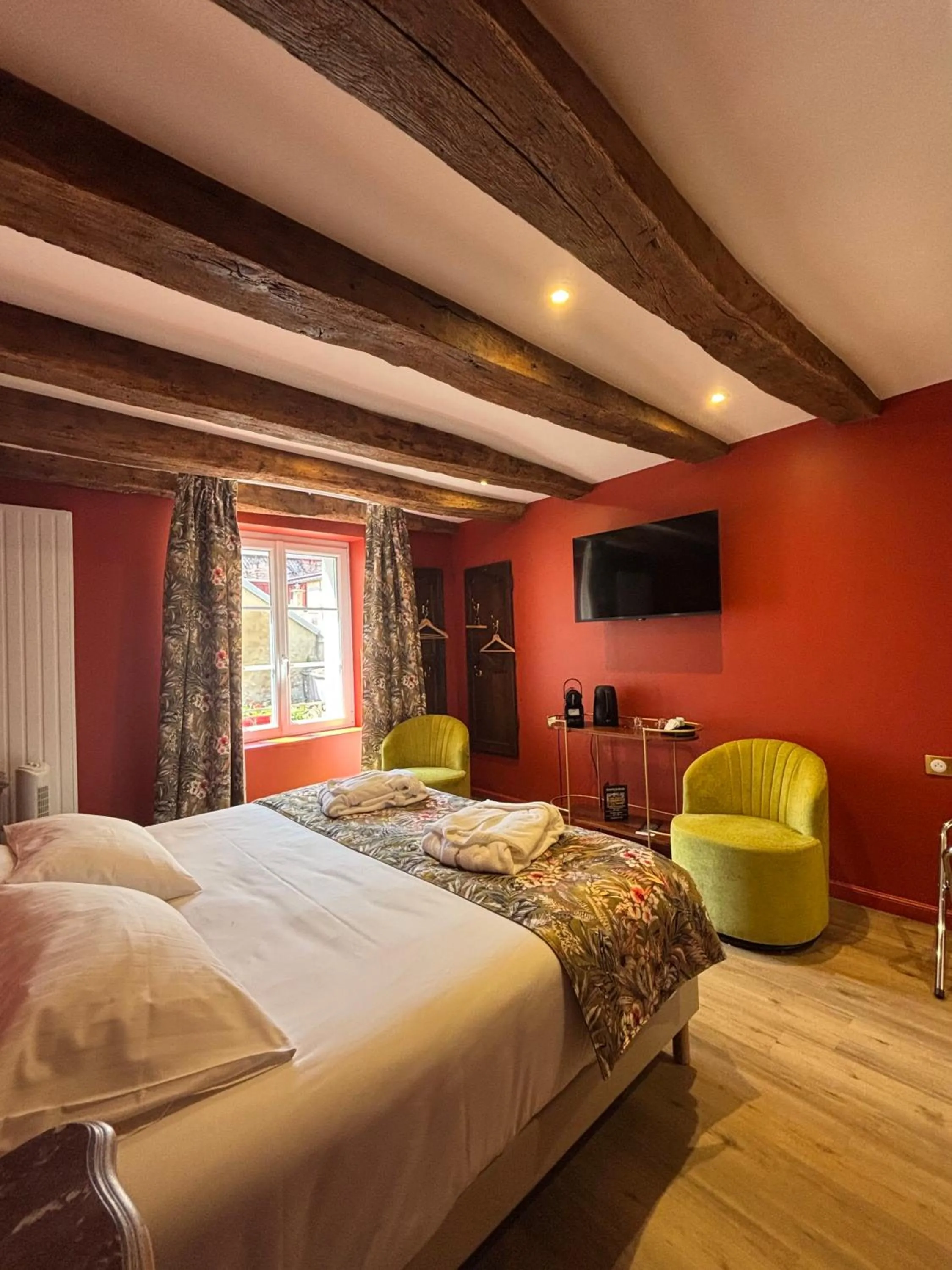 Bed in Hotel De La Poste