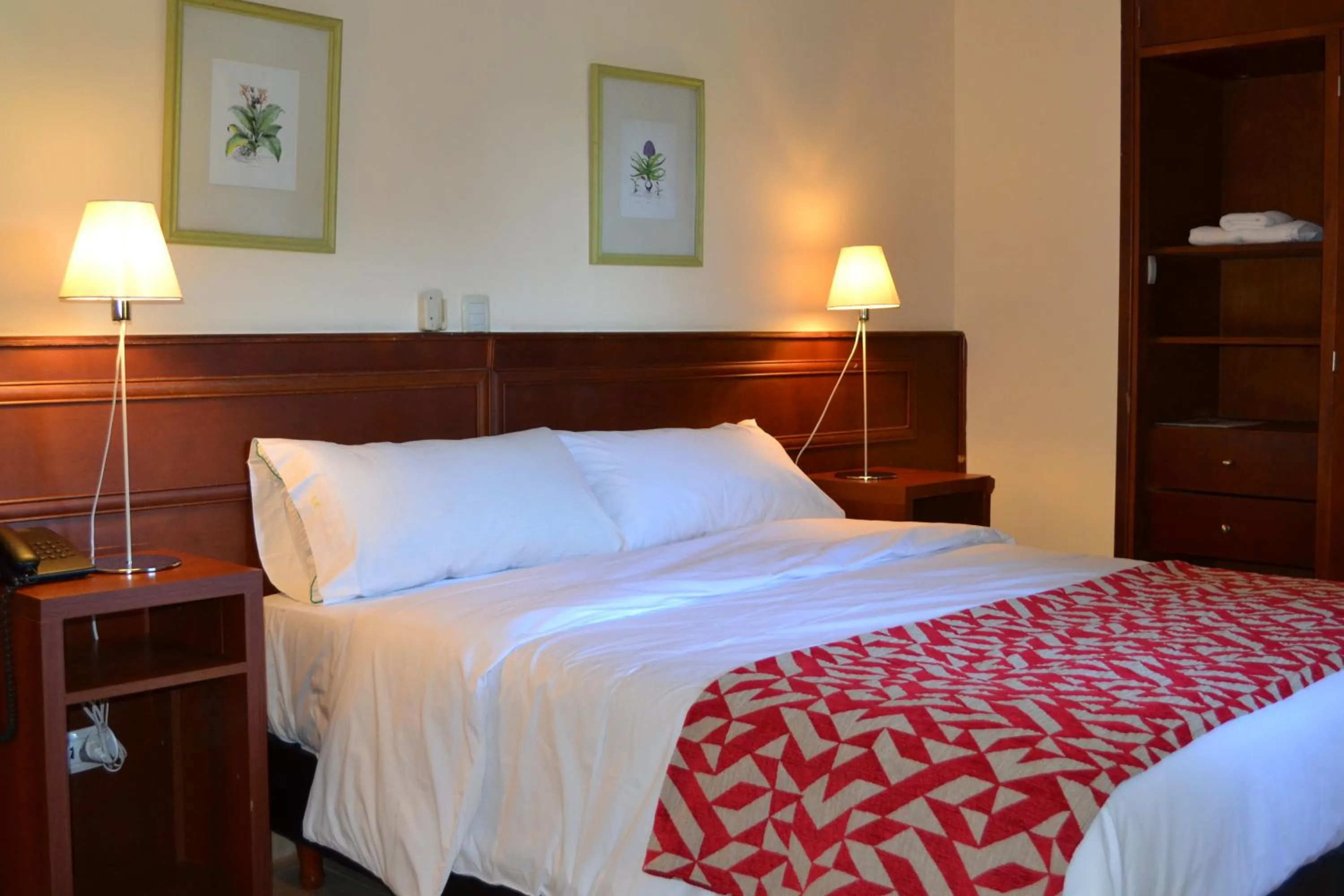 Bed in Los Espinillos Hotel y Spa