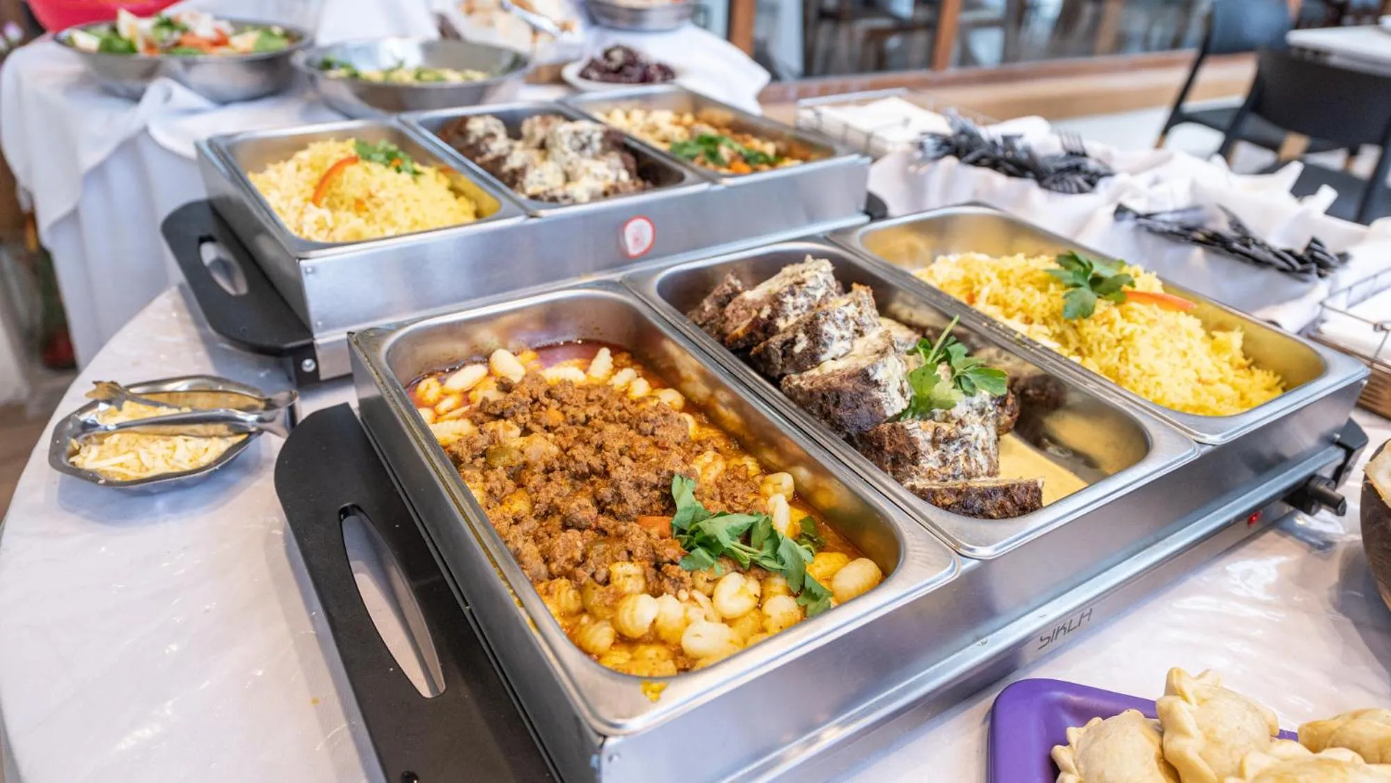 Food and drinks in Los Espinillos Hotel y Spa