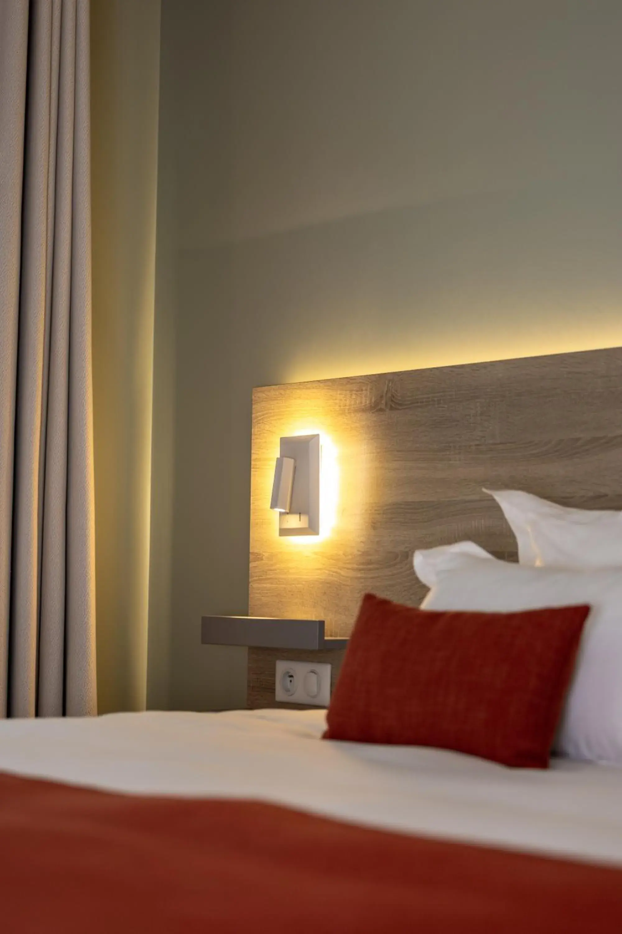 Deluxe Double Room with Spa Access in Hôtel & Spa Vitalparc, The Originals Collection Deluxe Double Room with Spa Access in Hôtel & Spa Vitalparc, The Originals Collection