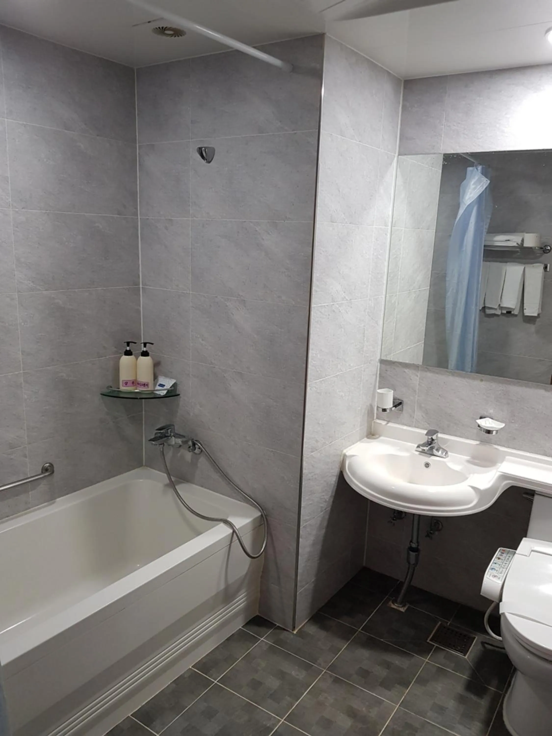 YangYang International Airport Hotel