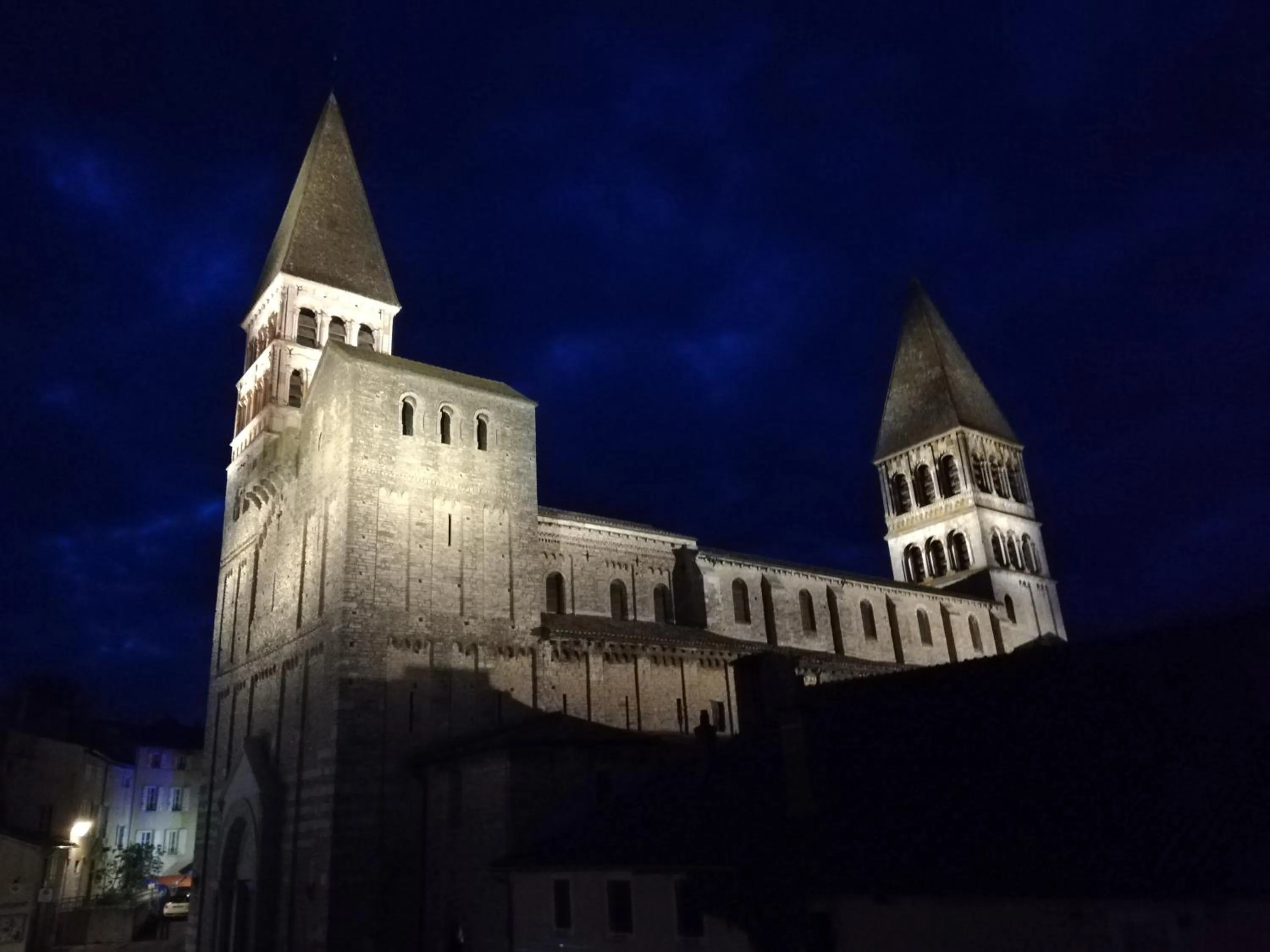 Neighbourhood in LA MAISON DE MARION