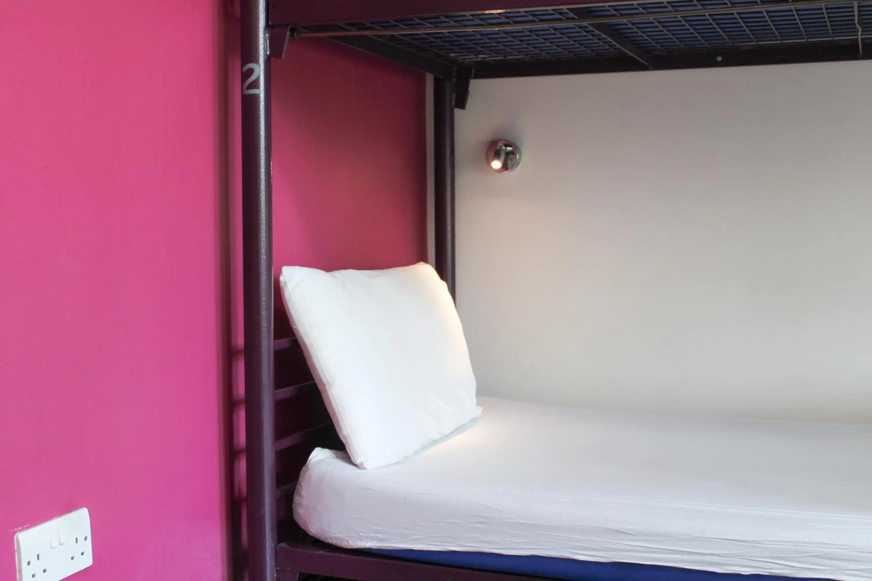 Quadruple Room with Shared Bathroom in Safestay London Elephant & Castle Quadruple Room with Shared Bathroom in Safestay London Elephant & Castle