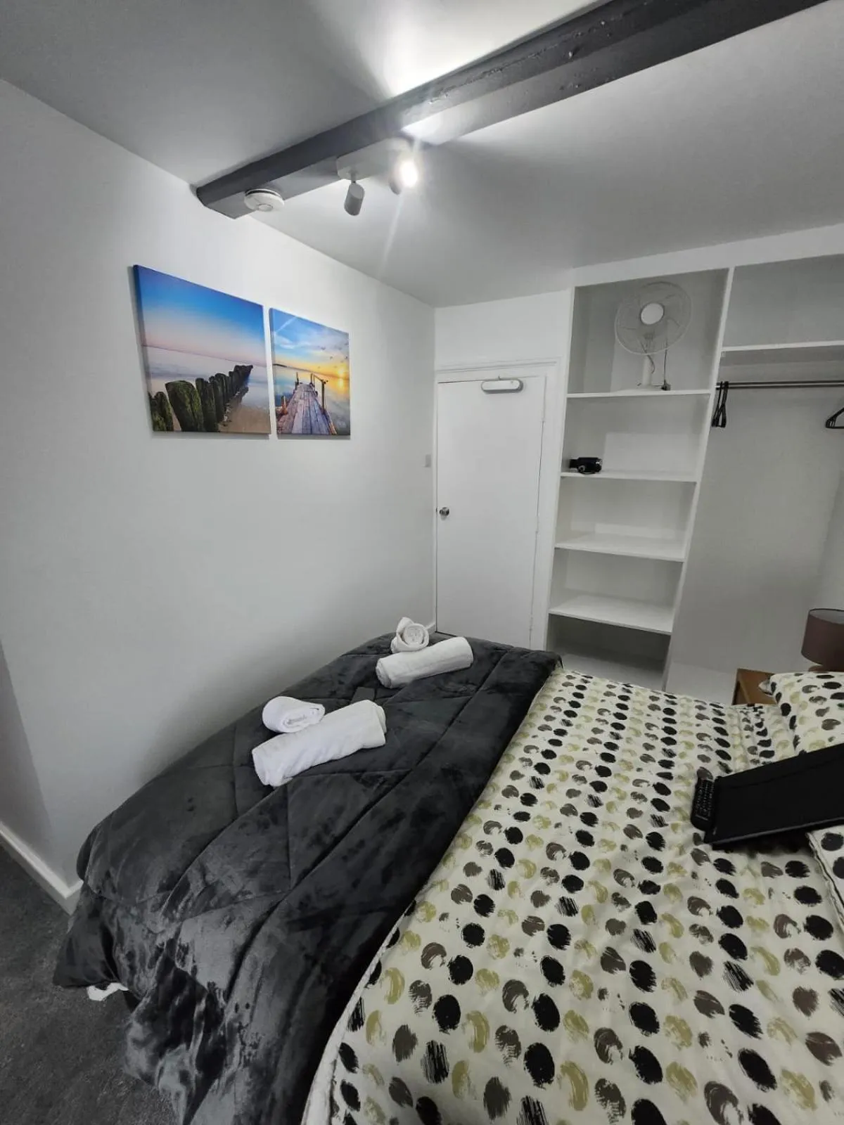 Bedroom, Bed in St Georges Guest House